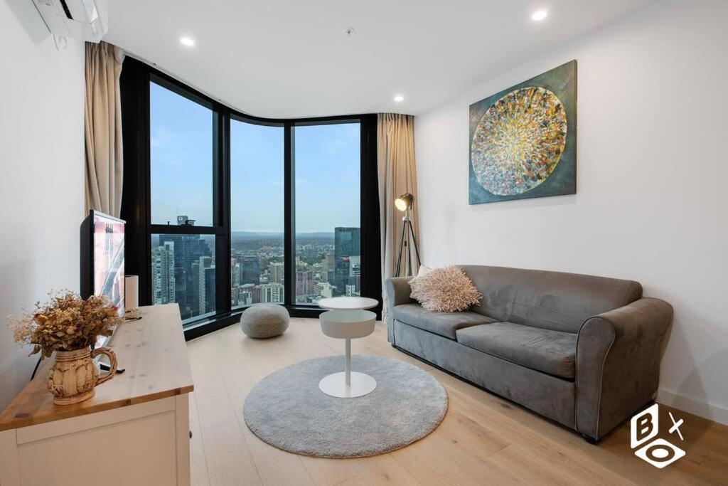 REST COLLECTION Highrise Studio Apartment at Melbourne Central