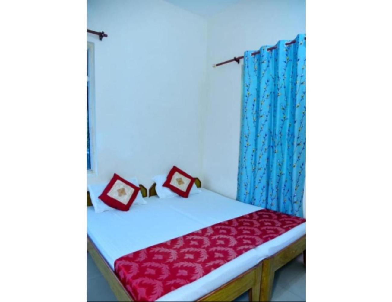 Himalayan Heights Hotel and Restaurant, Ukhimath view 4