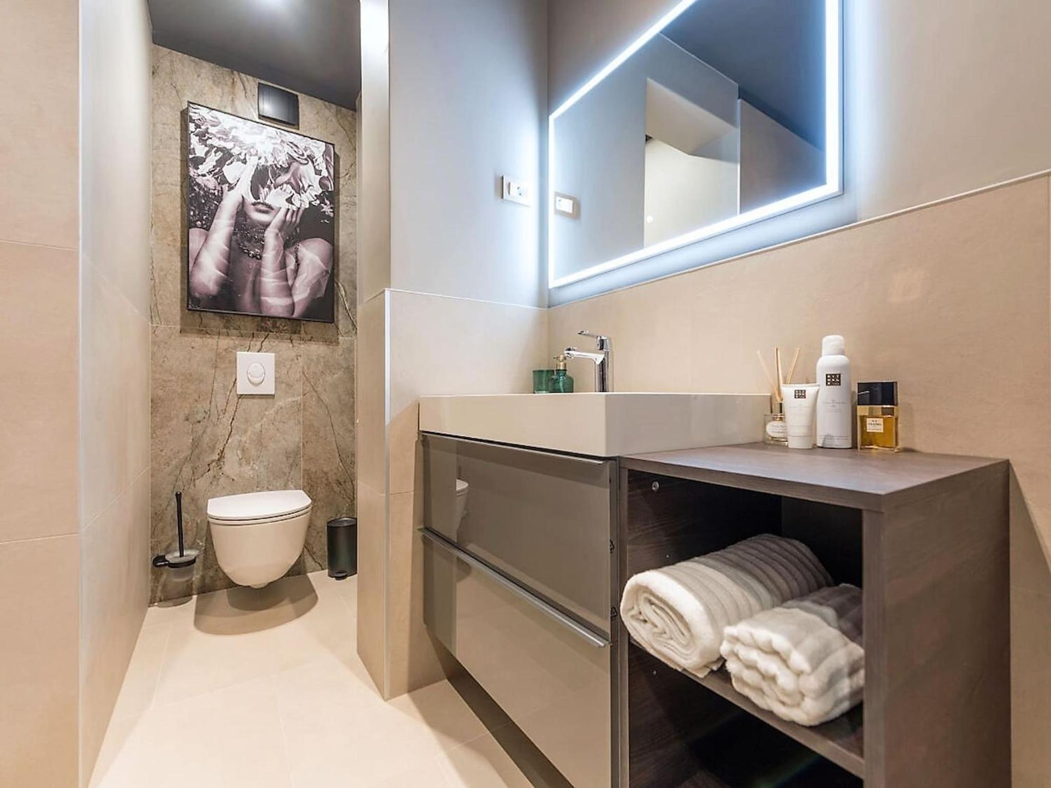 Stylish Villa Aria with pool, 100m to beach and sea view 3