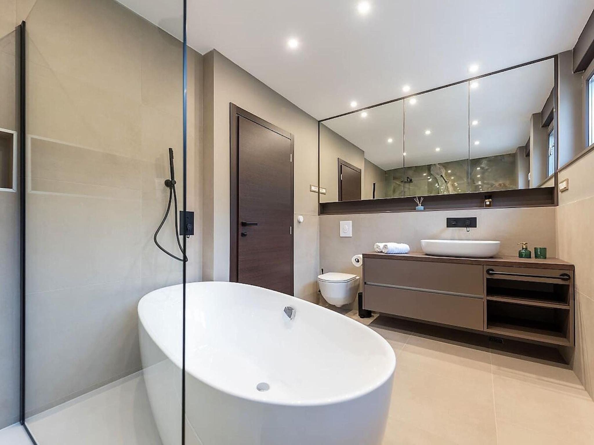 Stylish Villa Aria with pool, 100m to beach and sea view 4