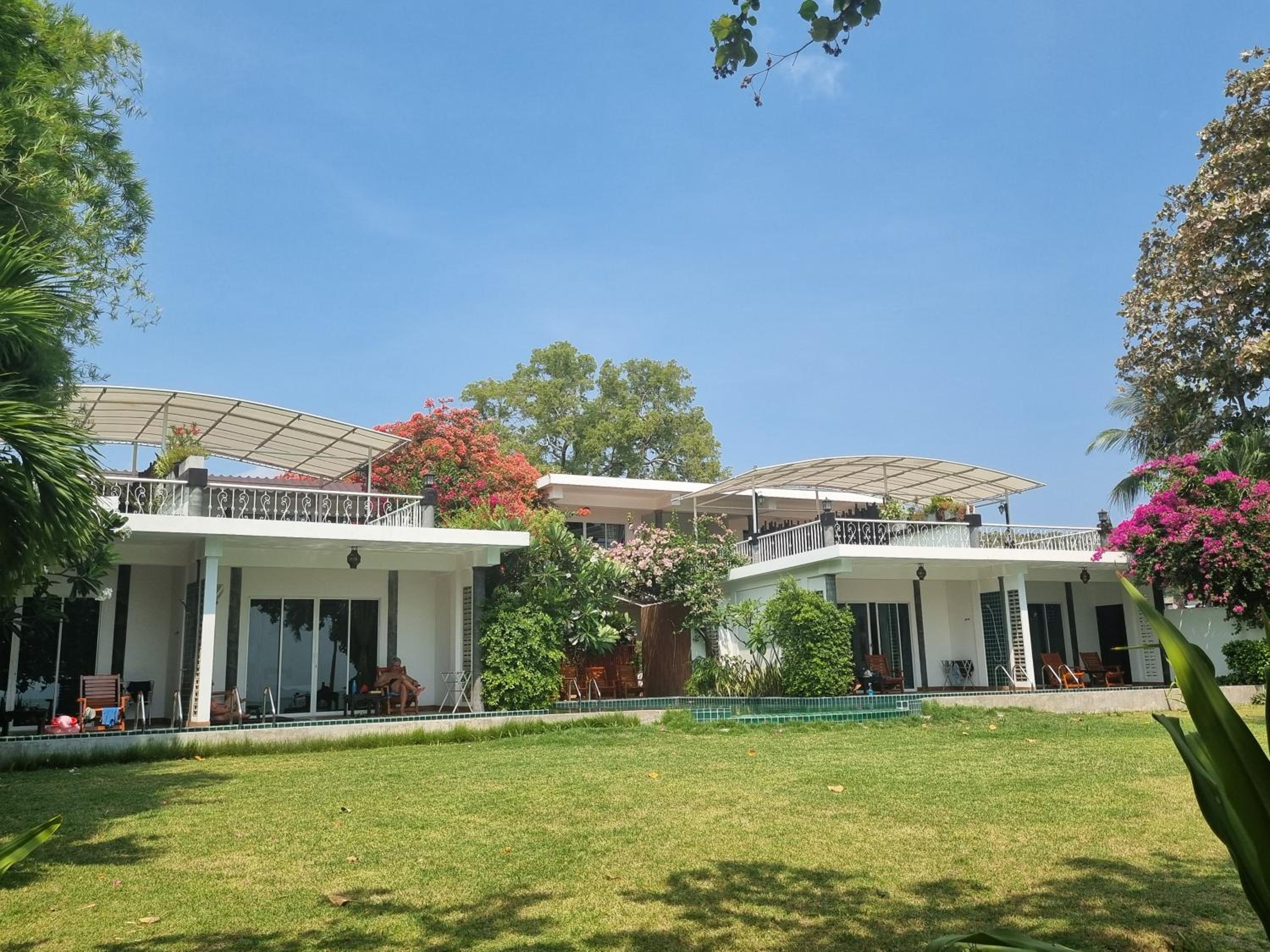 Yao Yai Beach Resort