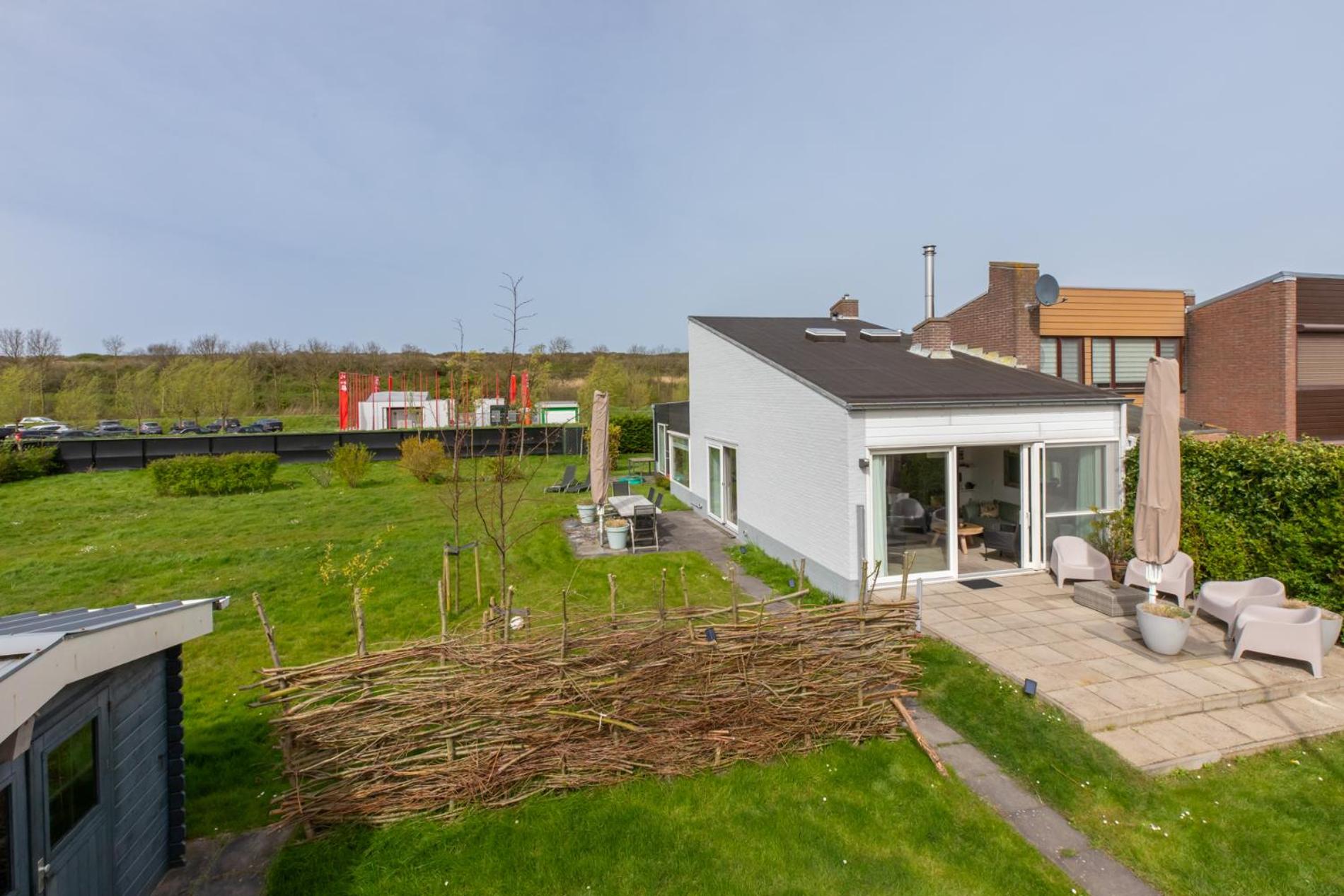 Welcome in - Vakantiehuis met riante tuin I Lepelblad 97, Nieuwvliet-Bad view 2