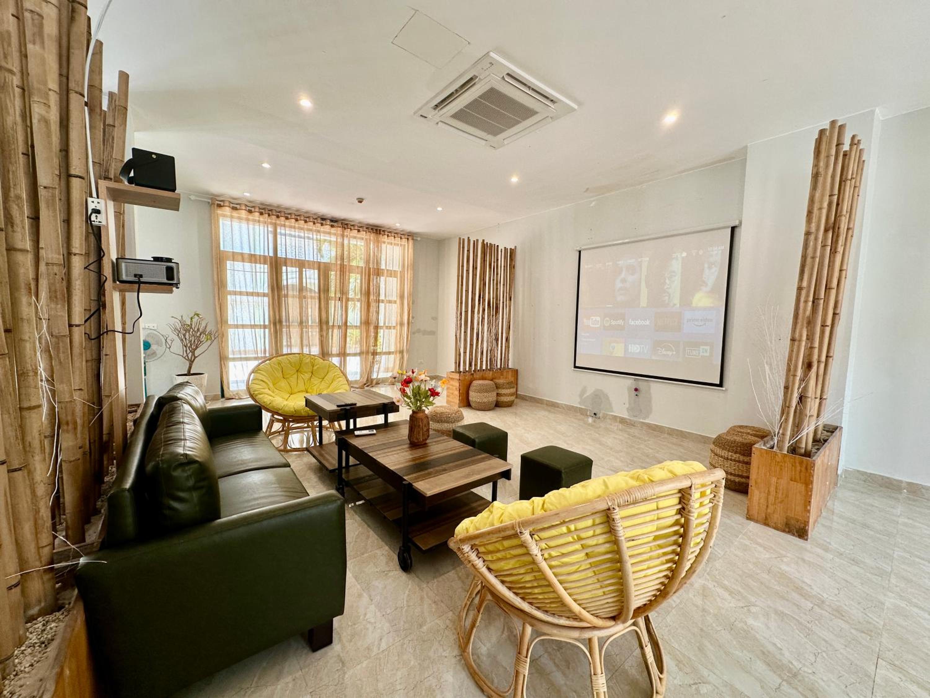 lounge