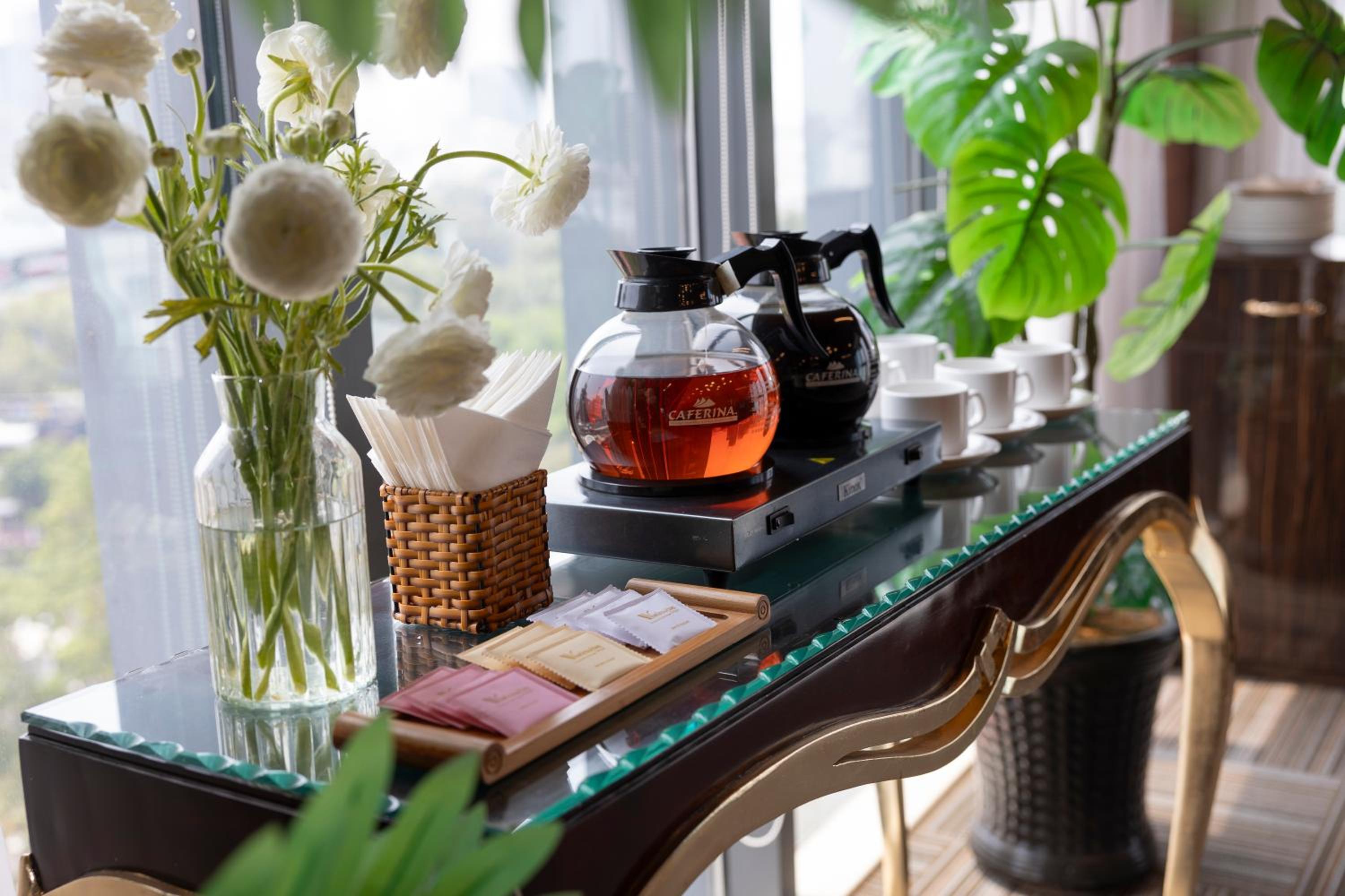 Winsuites Sai Gon Hotel 16