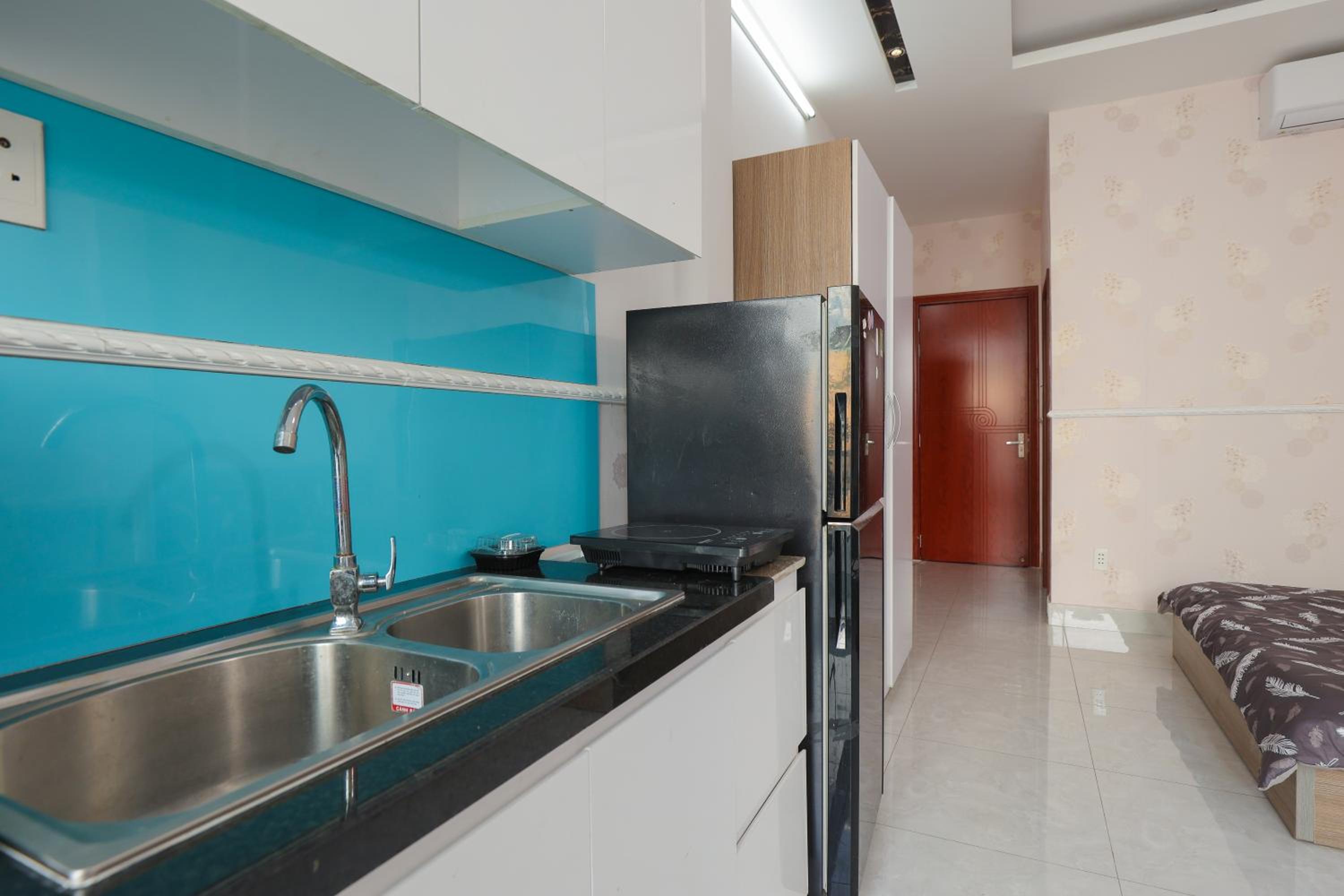 Cozy studio in Phu Nhuan District near District 1