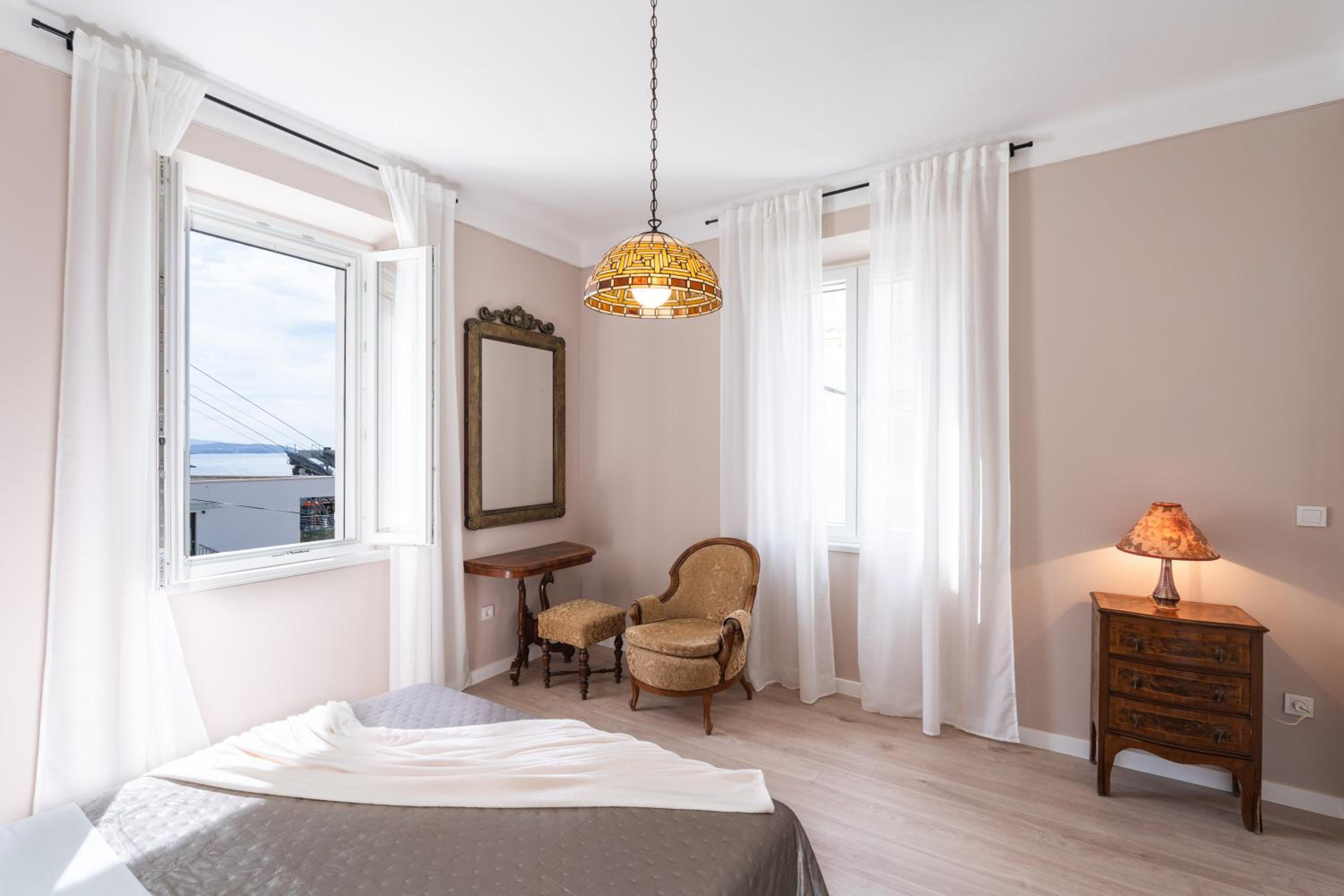 Evita luxury apartment