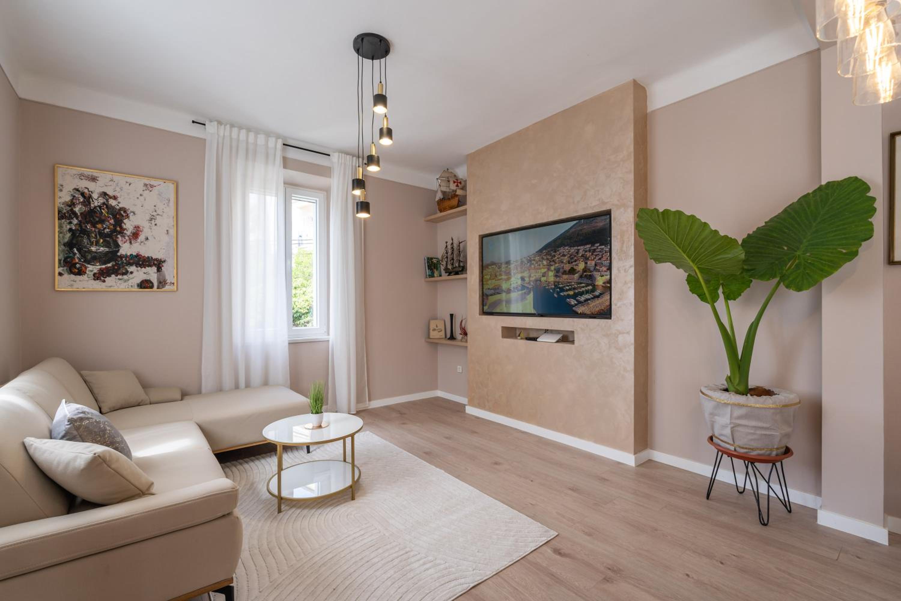Evita luxury apartment