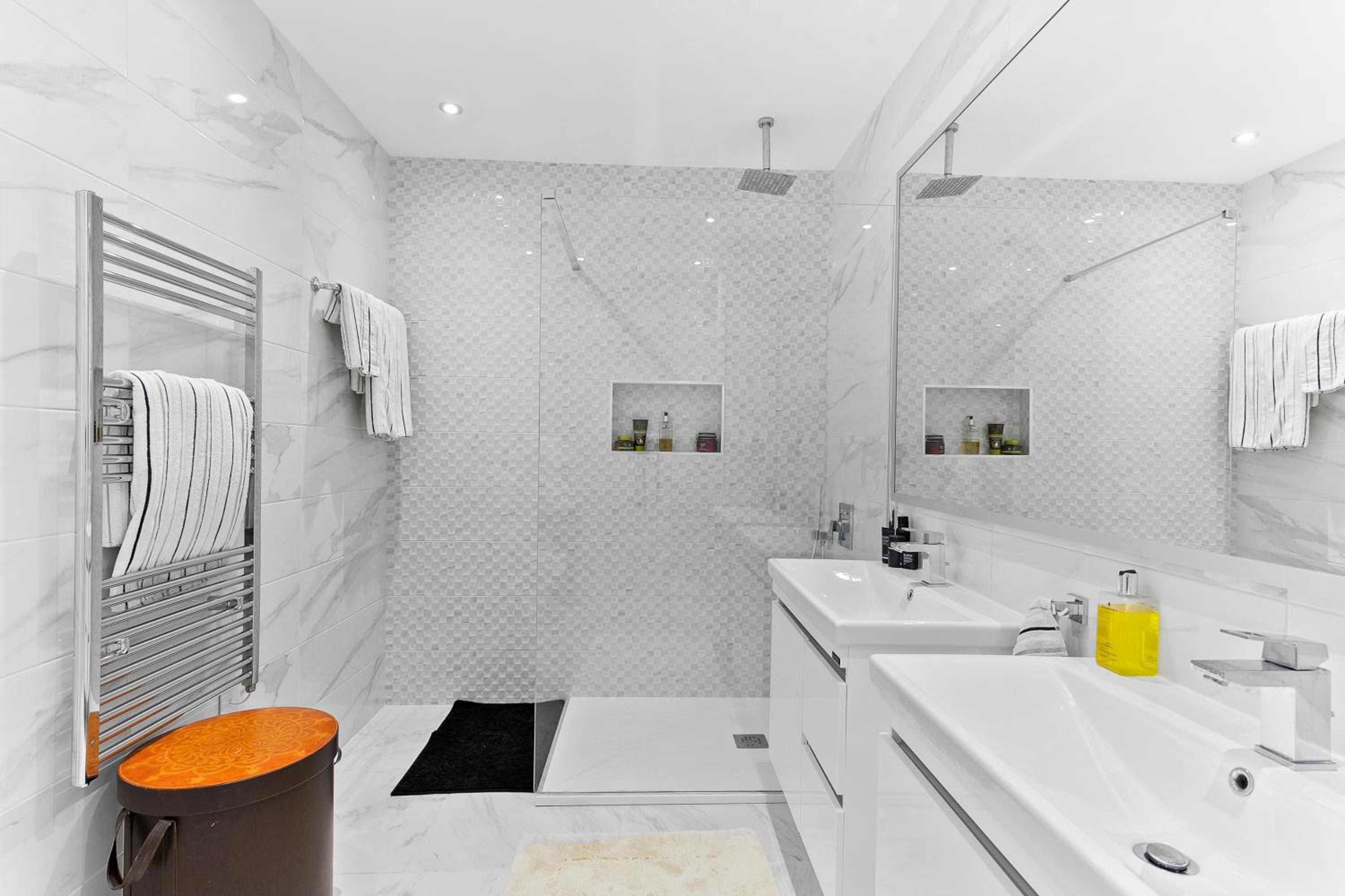 3 bedroom Villa Eleyjo with stunning private pool, Aphrodite Hills Resort