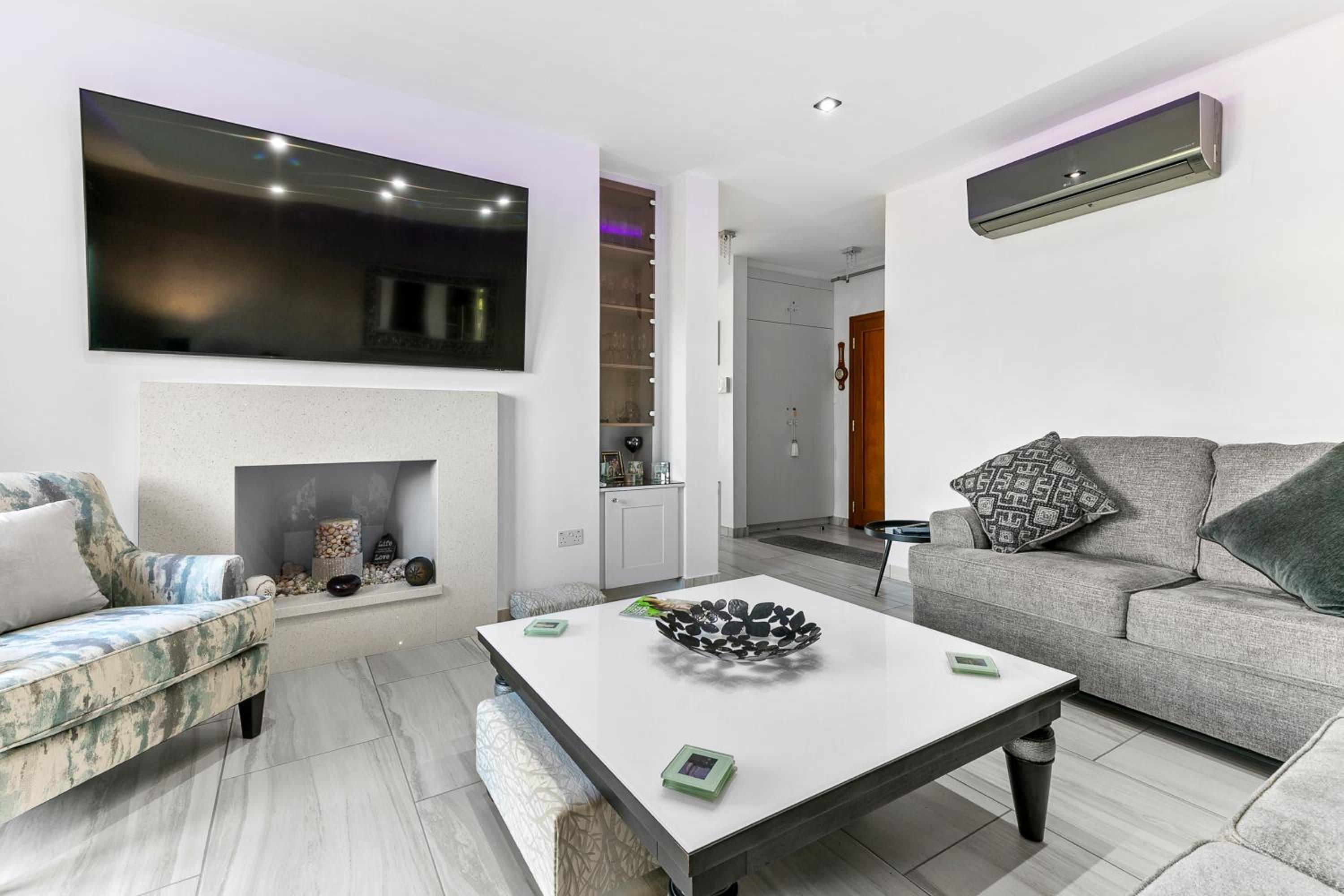 3 bedroom Villa Eleyjo with stunning private pool, Aphrodite Hills Resort