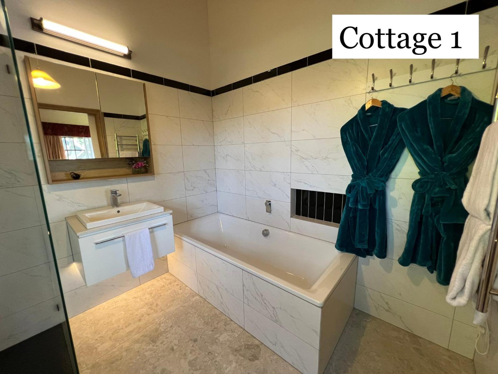 Olinda Country Cottages
