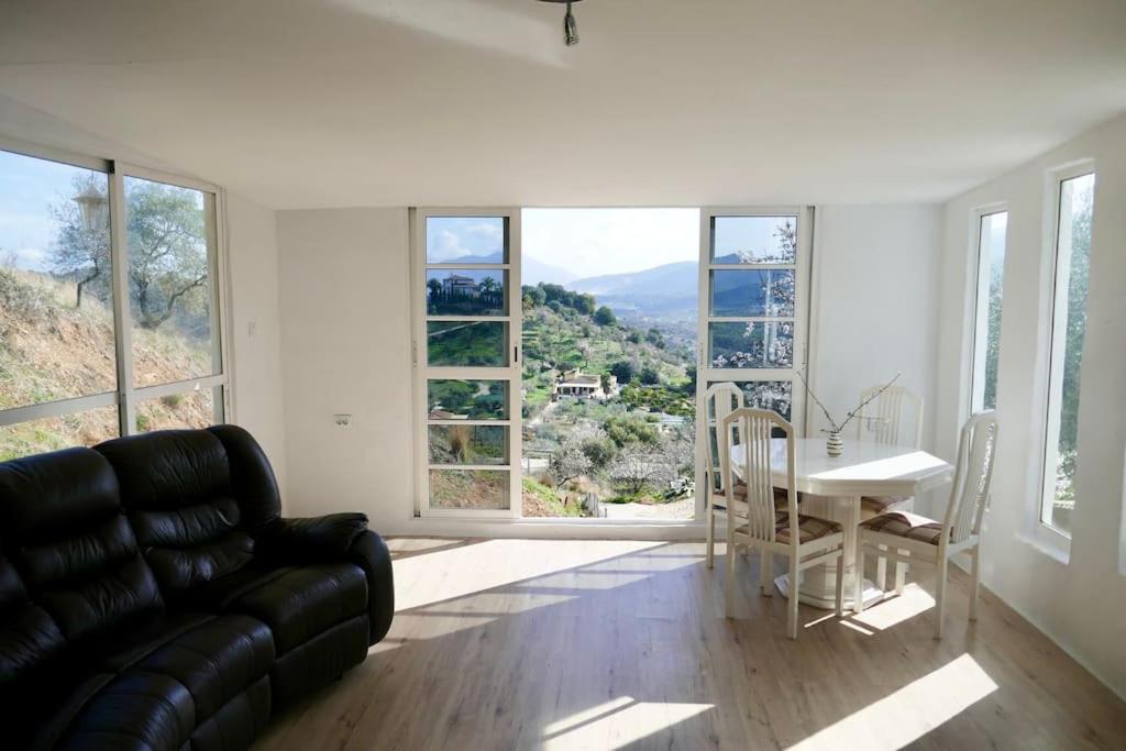 Cute house in the Spanish countryside