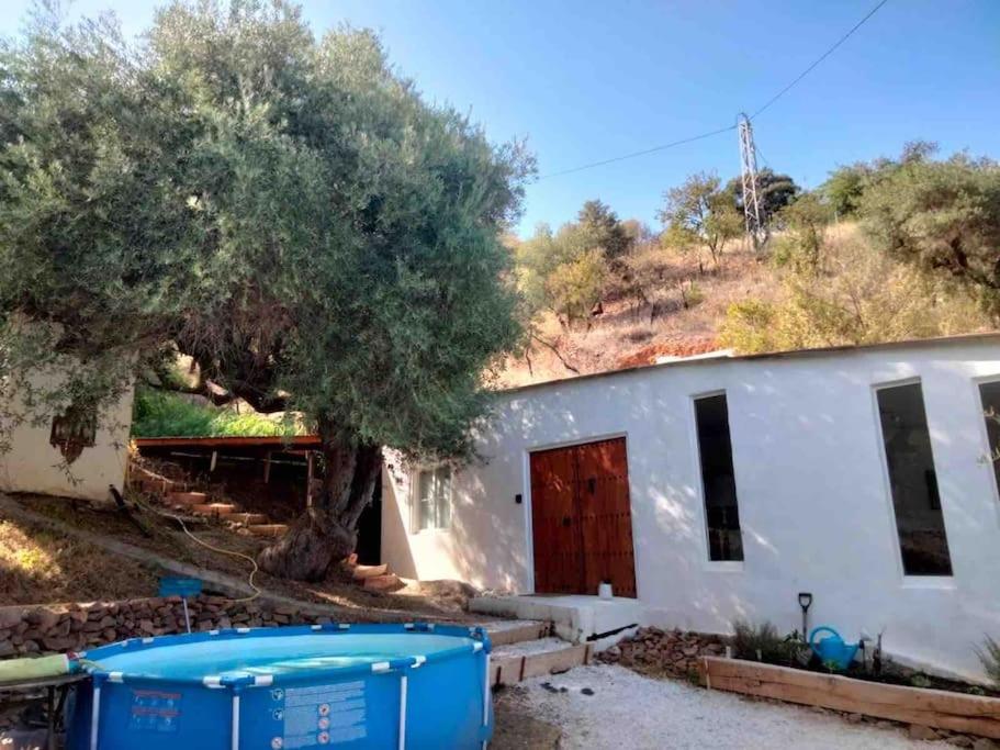 Cute house in the Spanish countryside