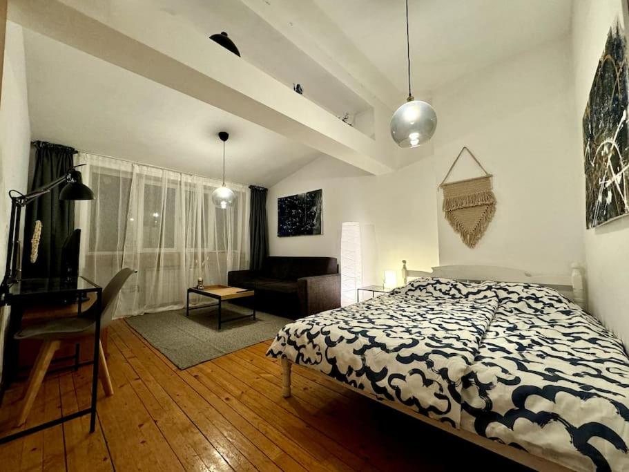 Sofia Sweet Spot: Central & Cozy