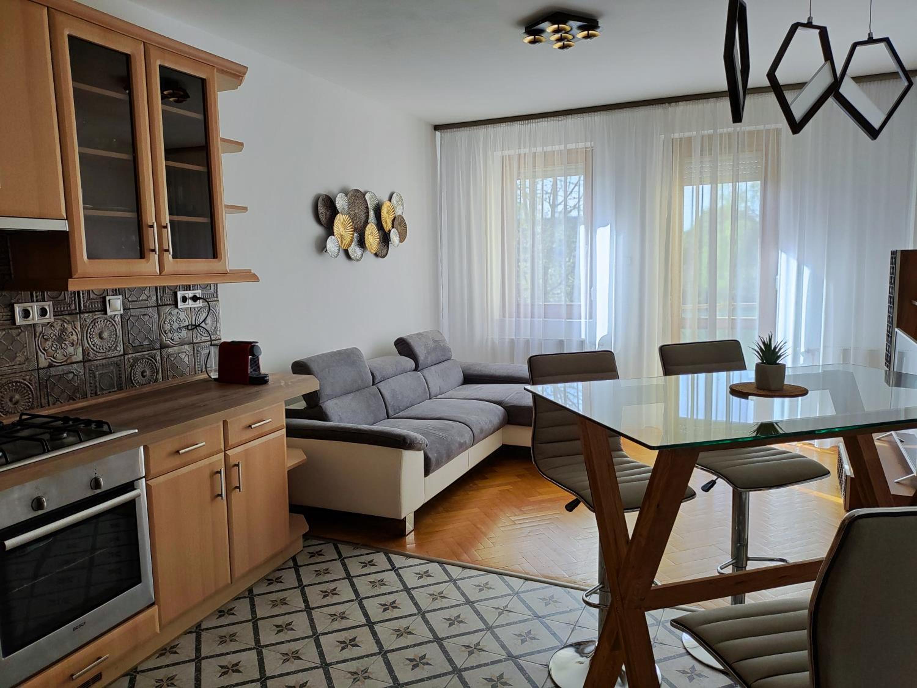 Júlia Apartman Kaposvár*** view 3