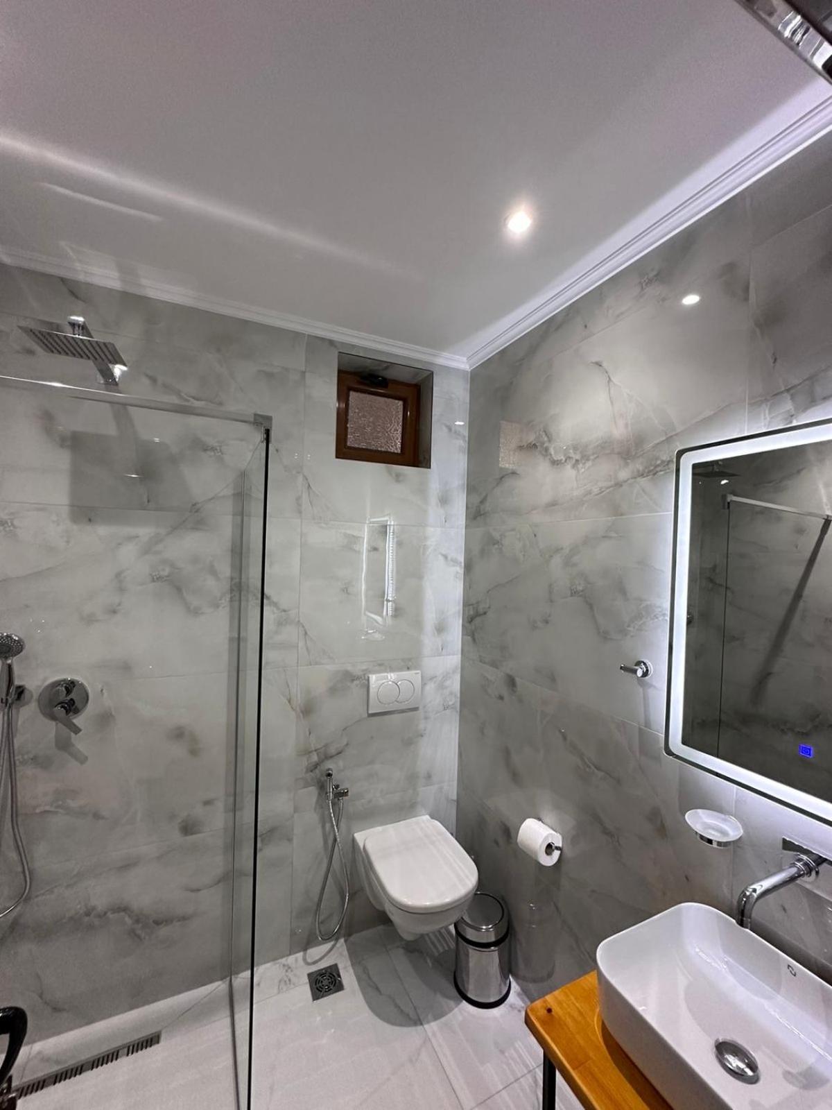 Xhibo Apartments Sarande