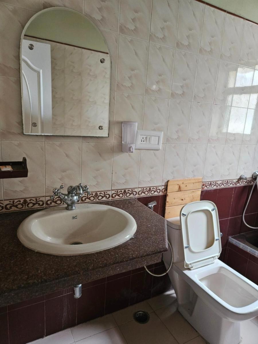 Aaron Cottages Mukteshwar view 3