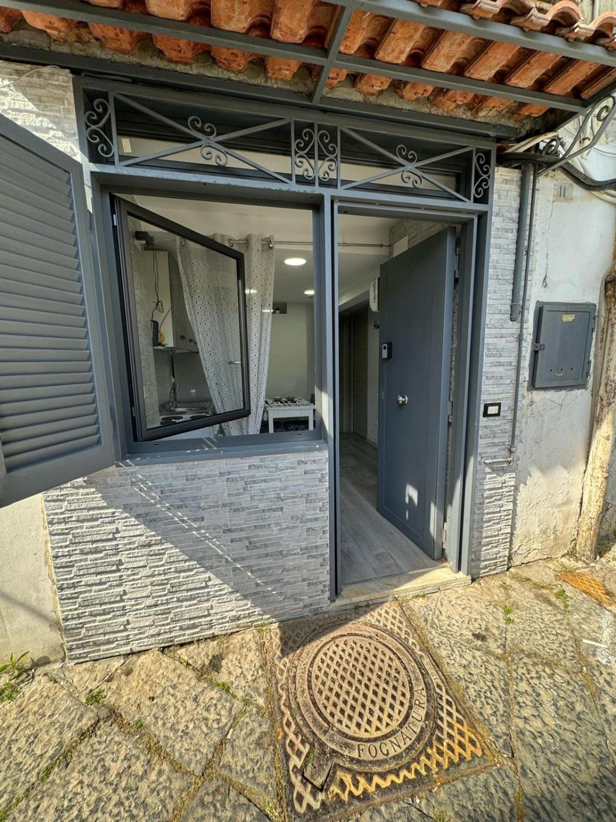 House Montesanto