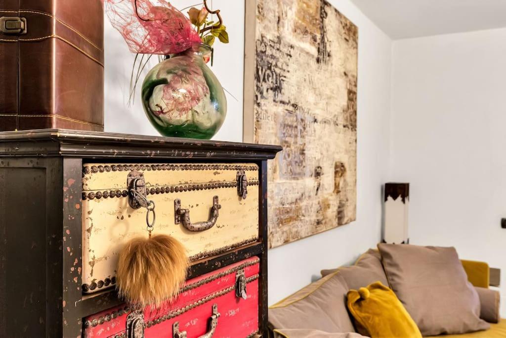Garden, Charme and Luxury in the Center of Milan