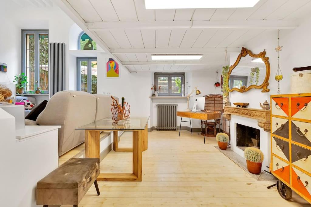 Garden, Charme and Luxury in the Center of Milan
