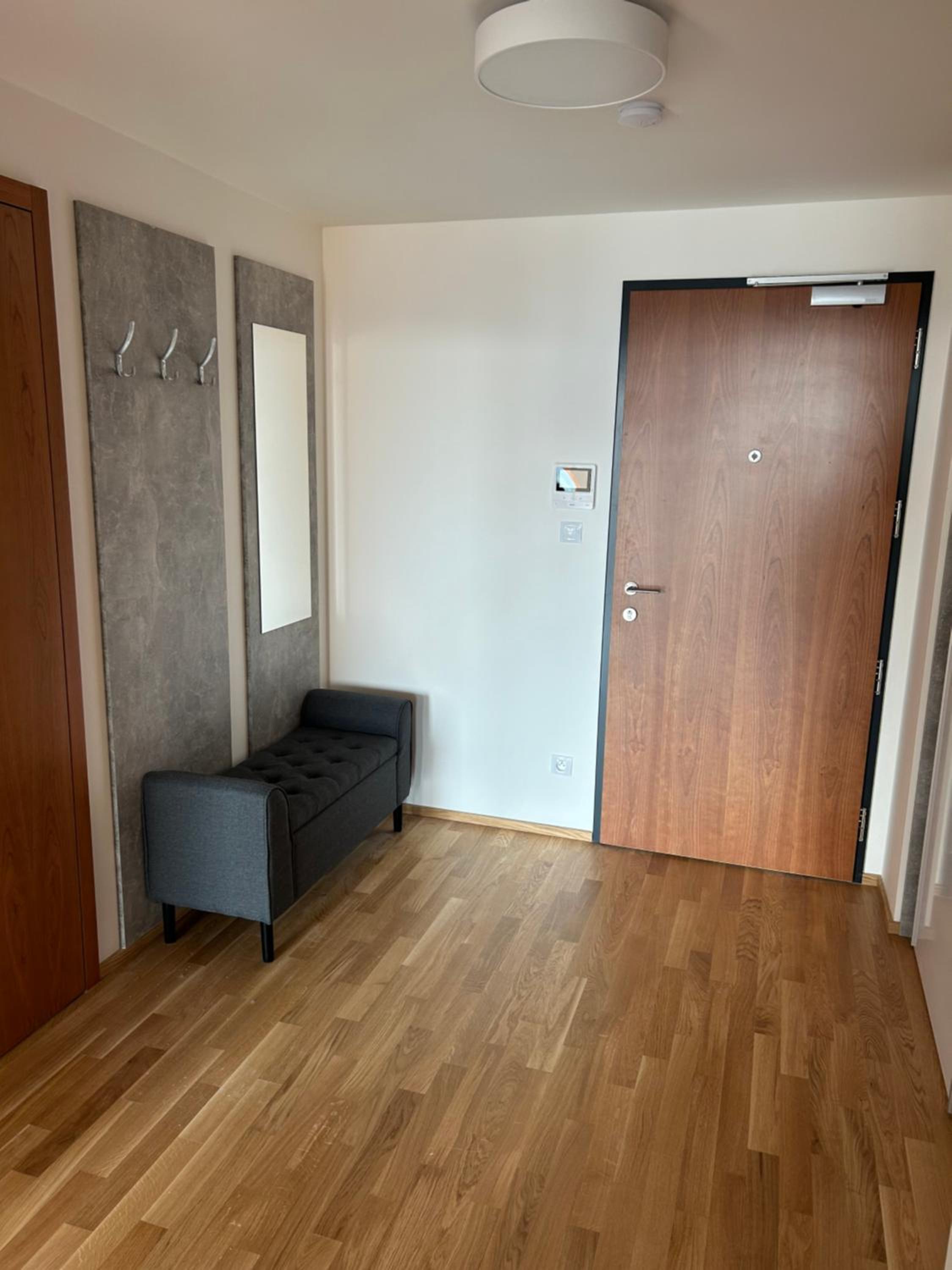 Prague Smíchov Anděl Apartment