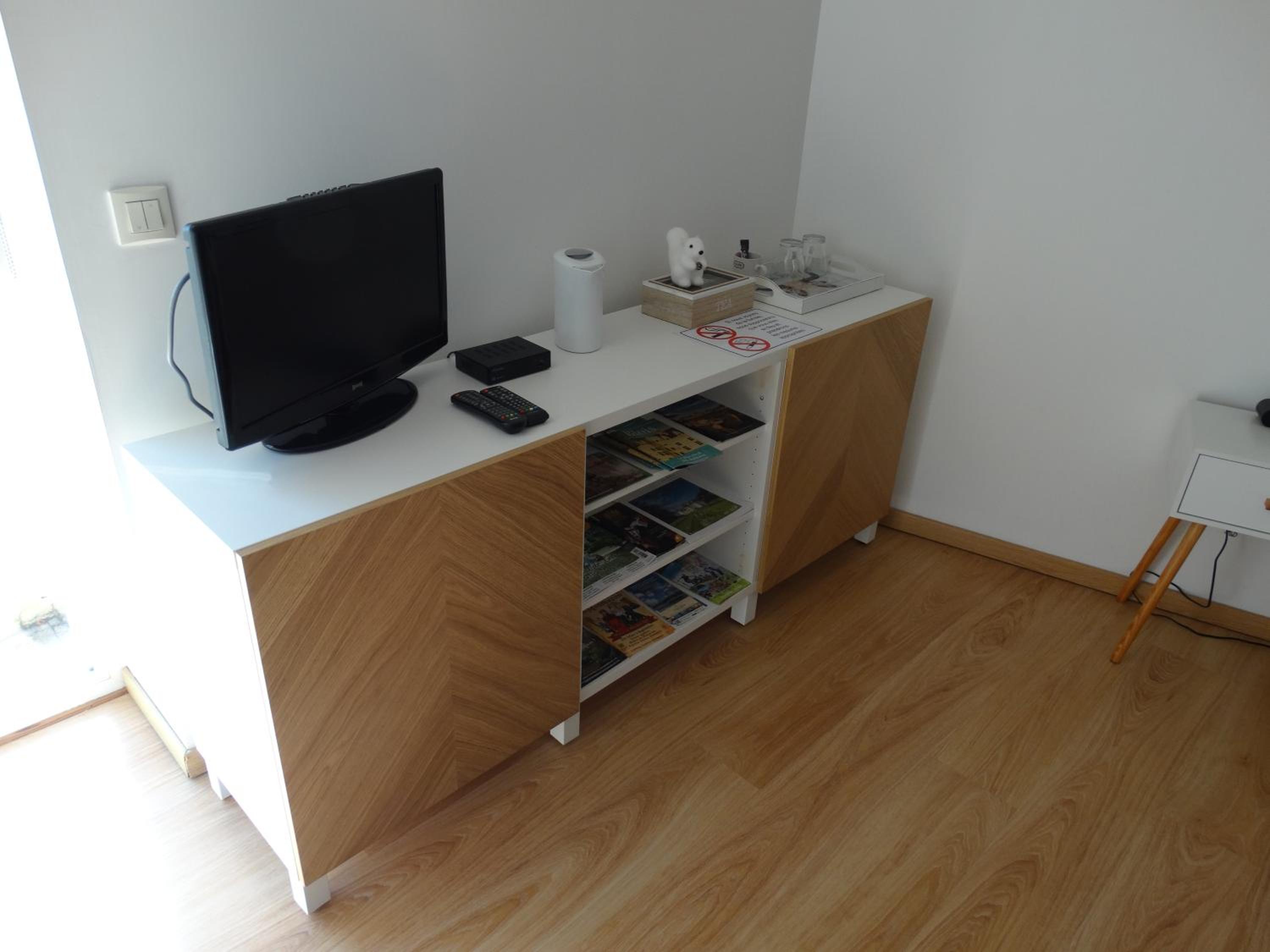 Photo 3