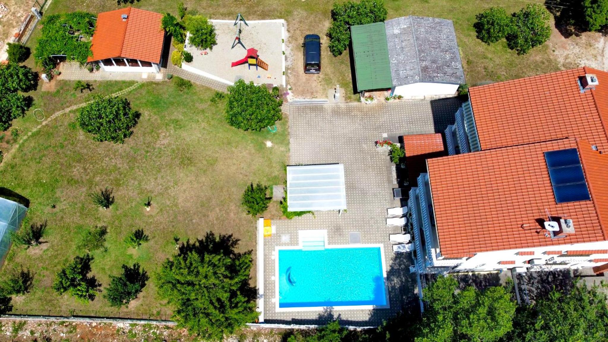 Apartments Gorančica