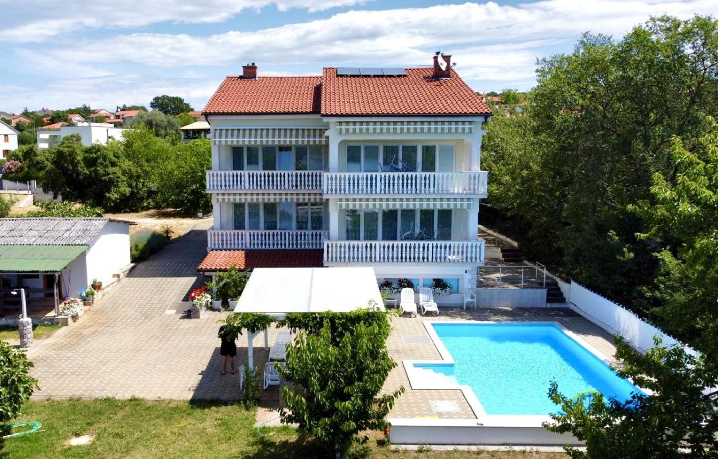 Apartments Gorančica