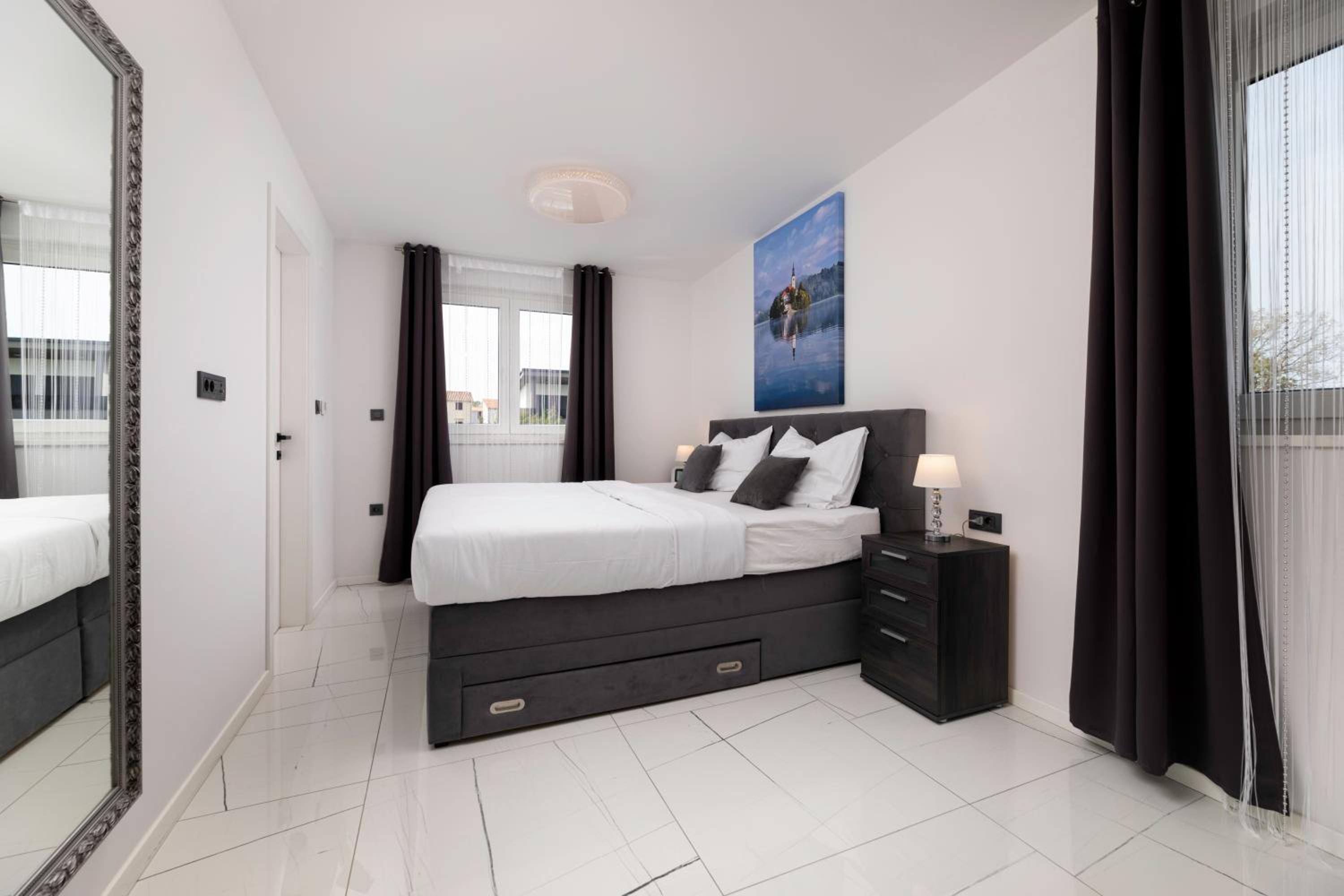 Penthouse Porat by EL-PI TOURS