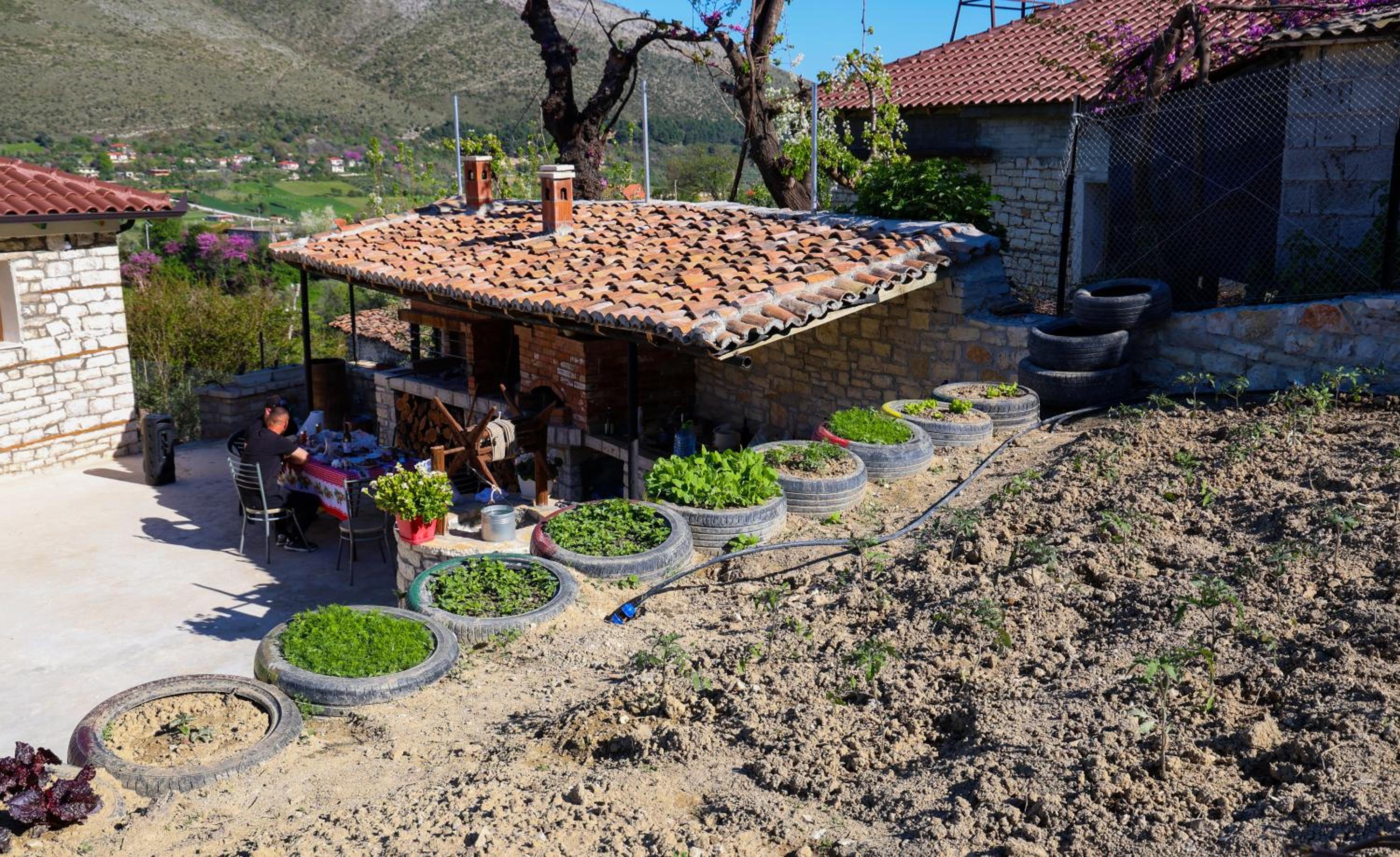 Villa Shpiragu Village Experience