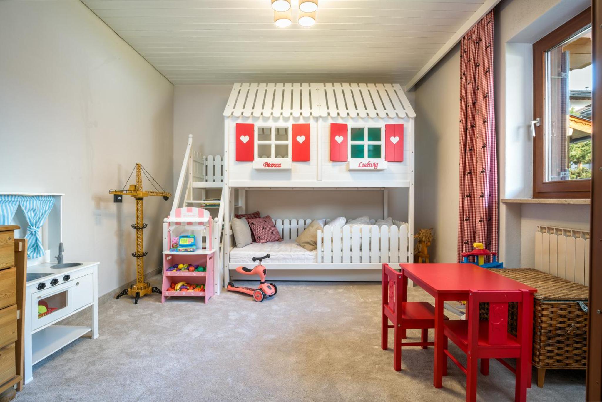 Kirchberg Chalet by Alpine Host Helpers