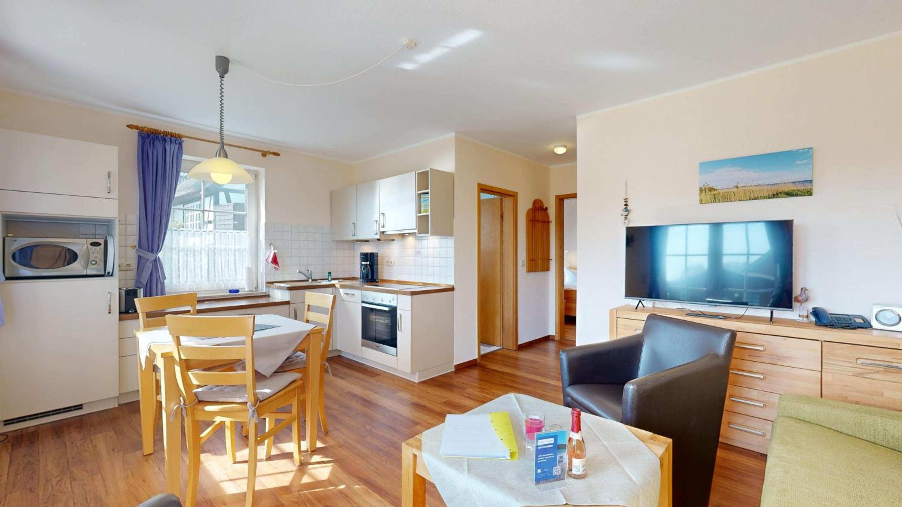 Ferienhaus Möwe, 2 Schlafzimmer, Balkon in Lancken Granitz
