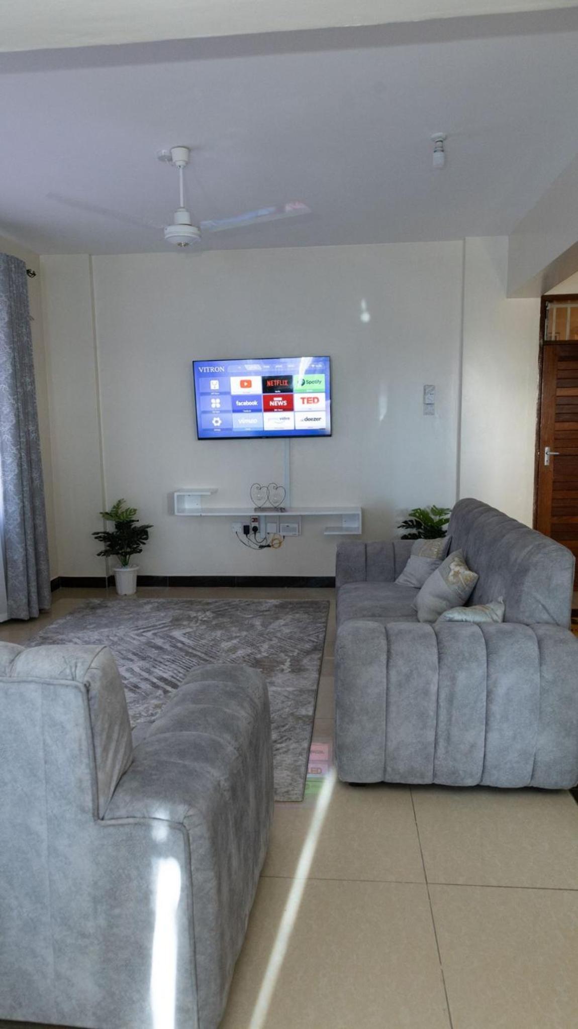 Cosy Nest Beach Road, 3BR view 3
