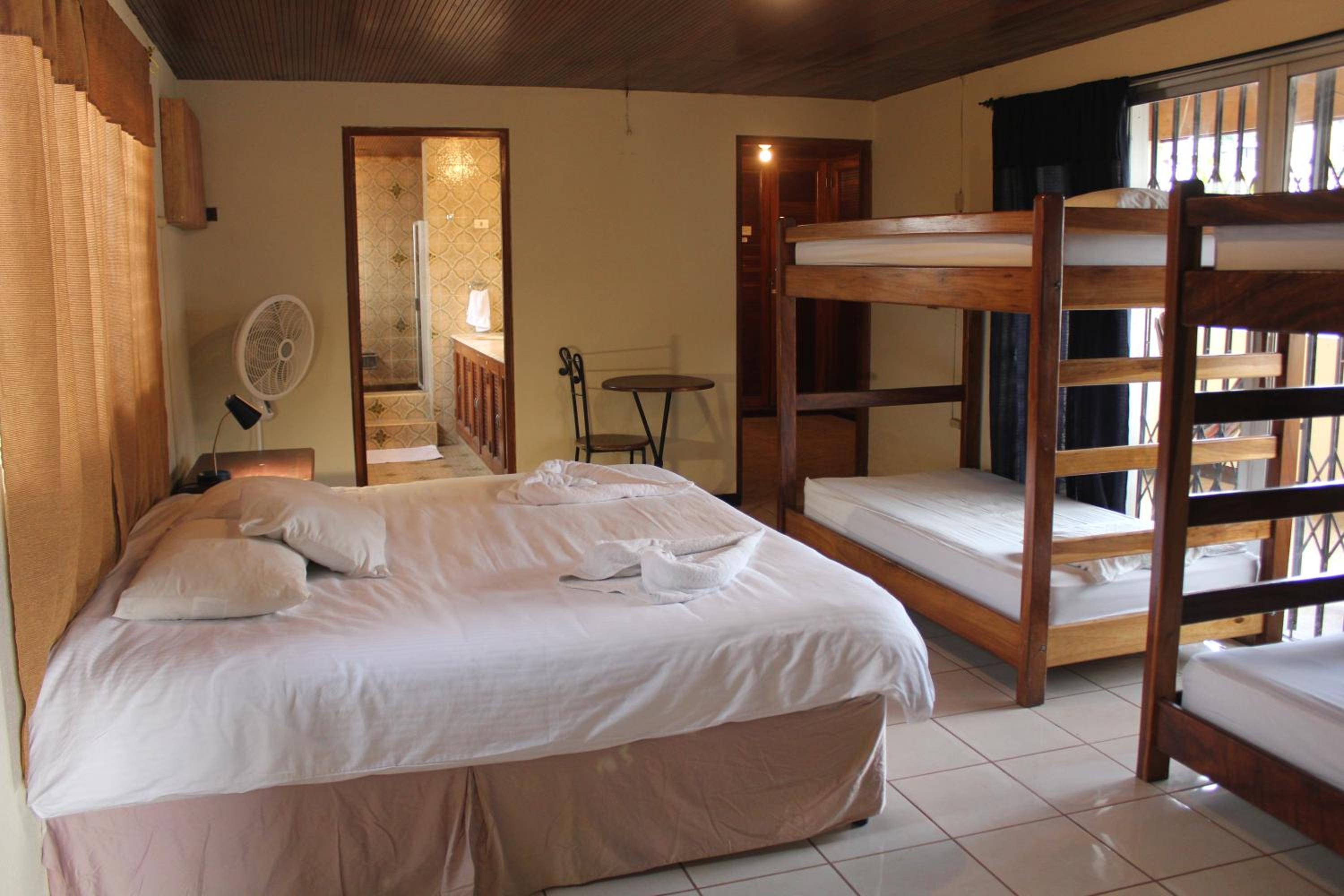 Hostal La Buena Onda view 5