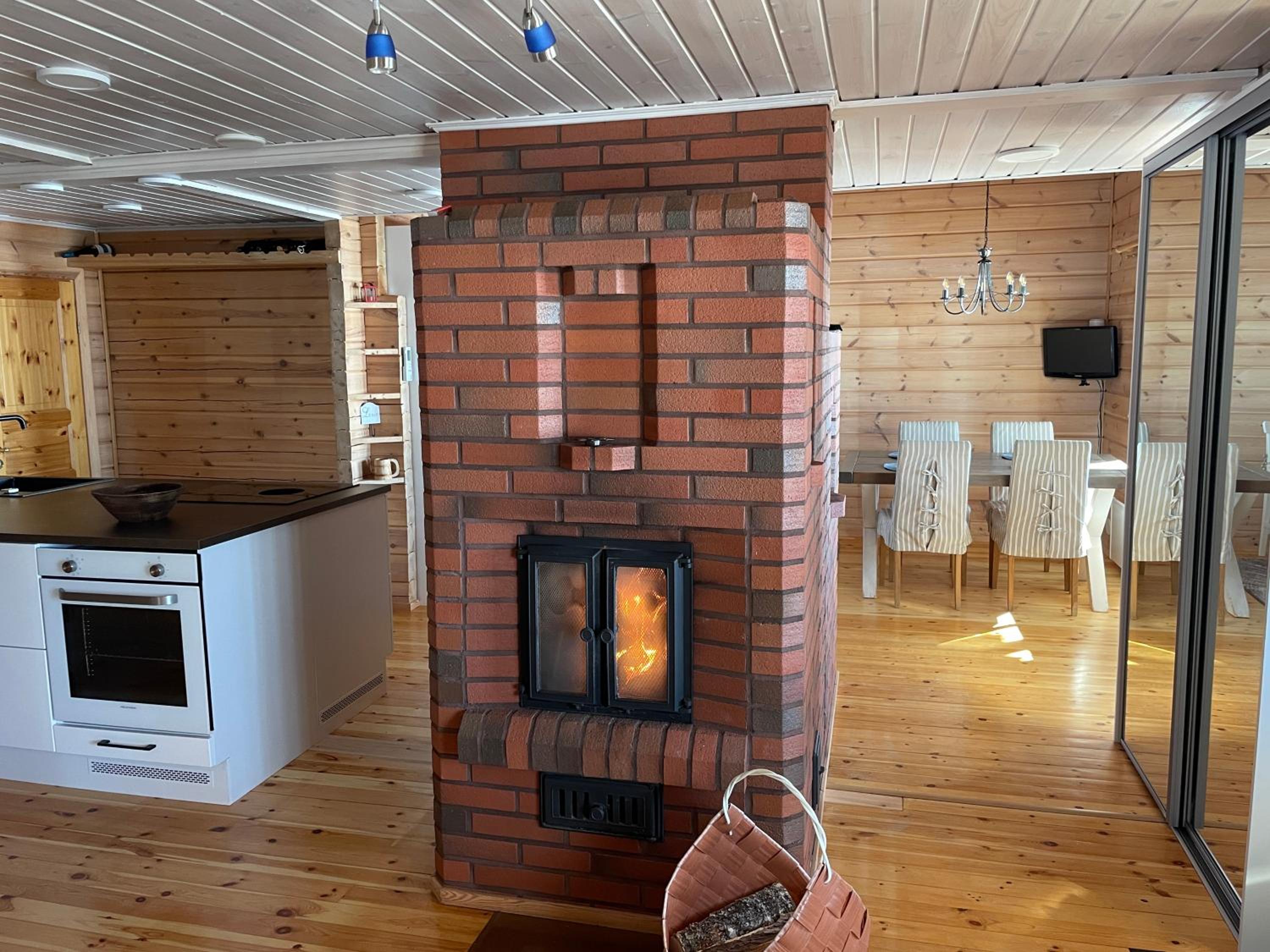 Huvila Pahkaranta Lestijärven rannalla