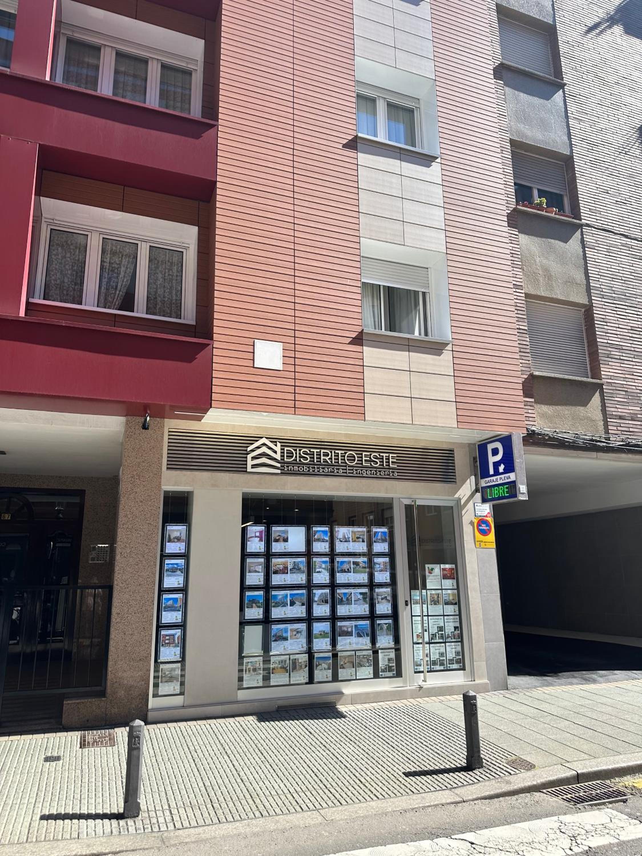 Cozy flat 5 mins from the beach view 3