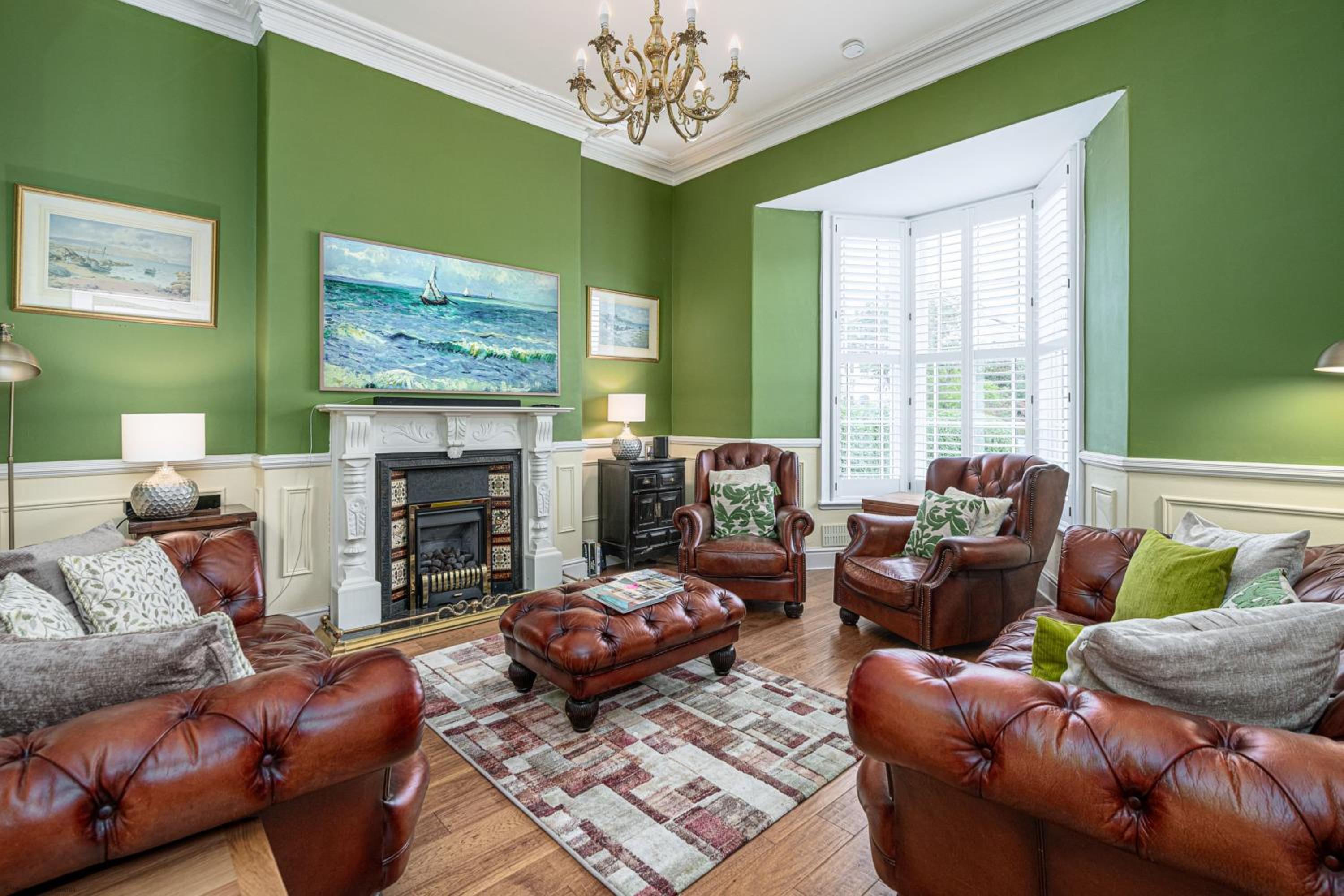 Abbey Lodge, Llandudno - Period Townhouse, 5 bedrooms & bathrooms, with Hot Tub & Private Parking view 3