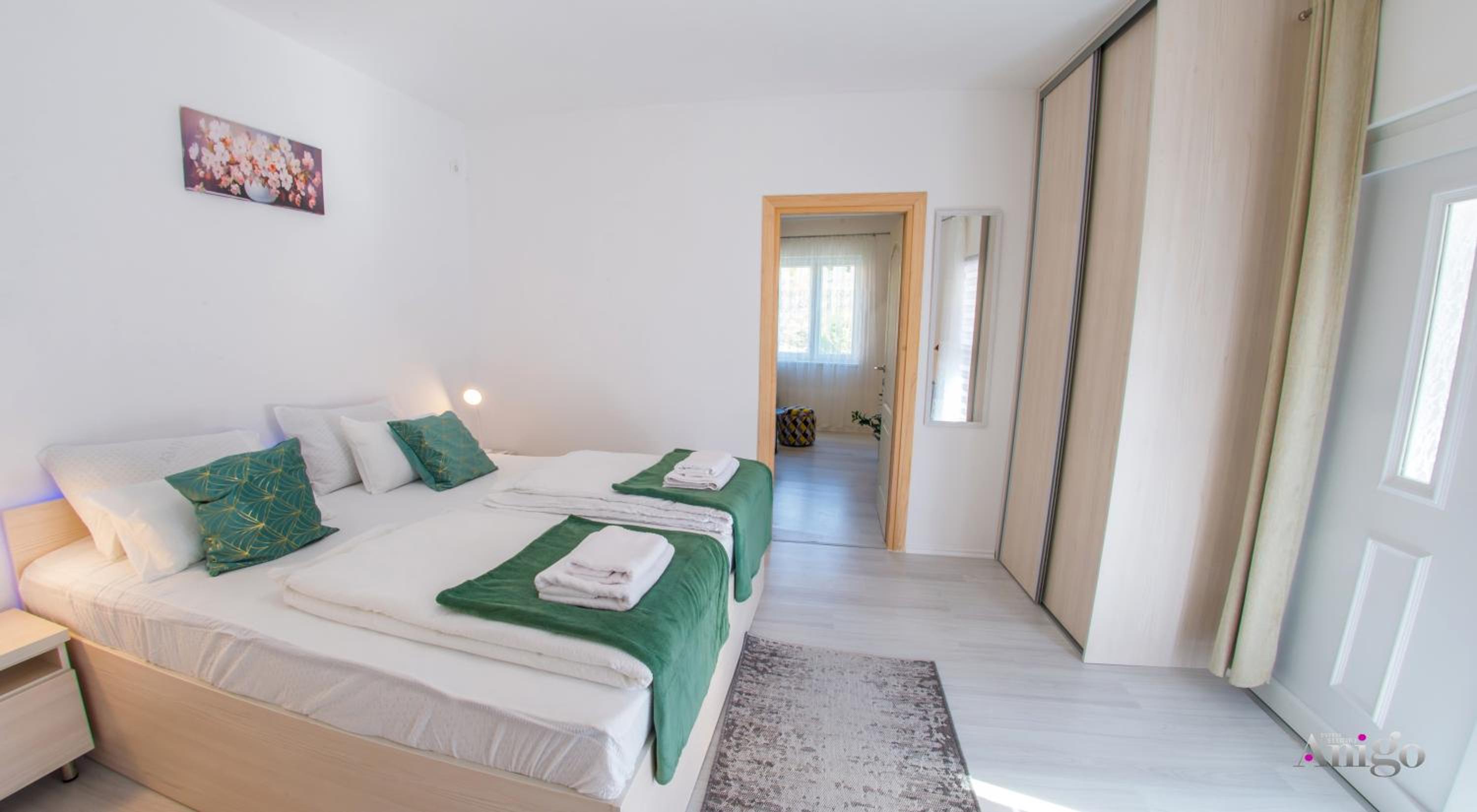 Apartments Charm Nest