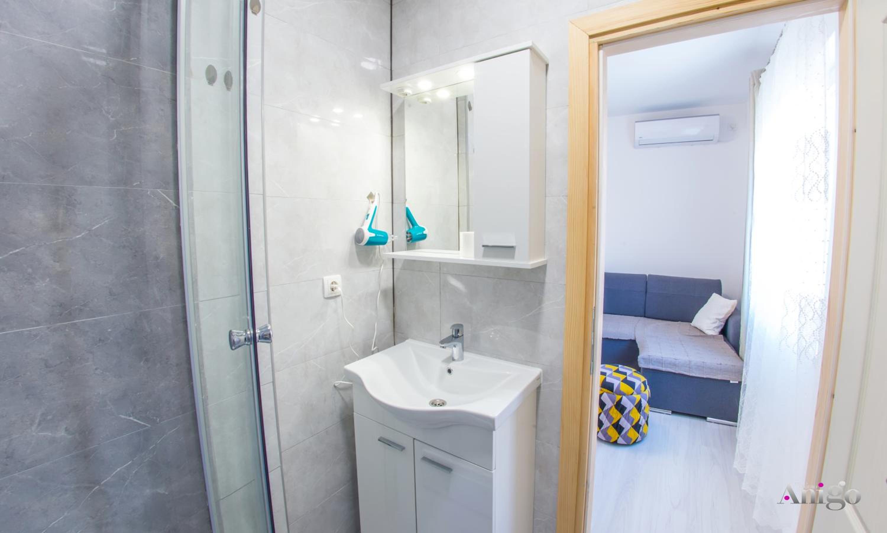 Apartments Charm Nest