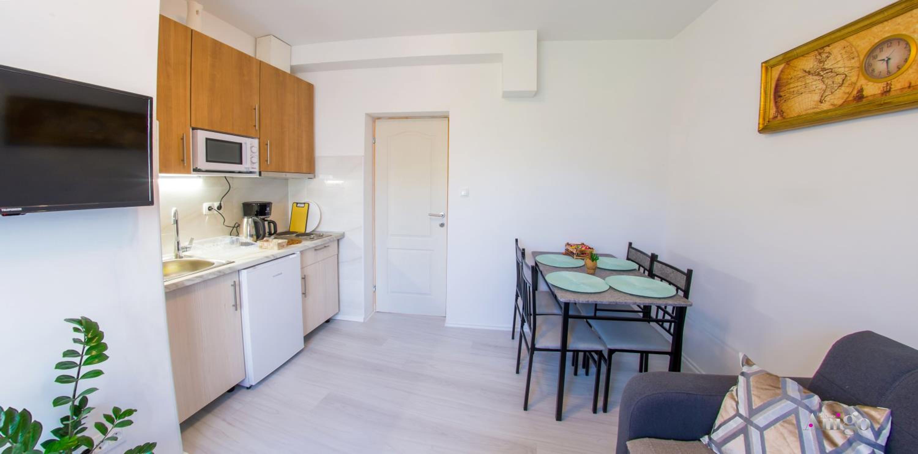 Apartments Charm Nest