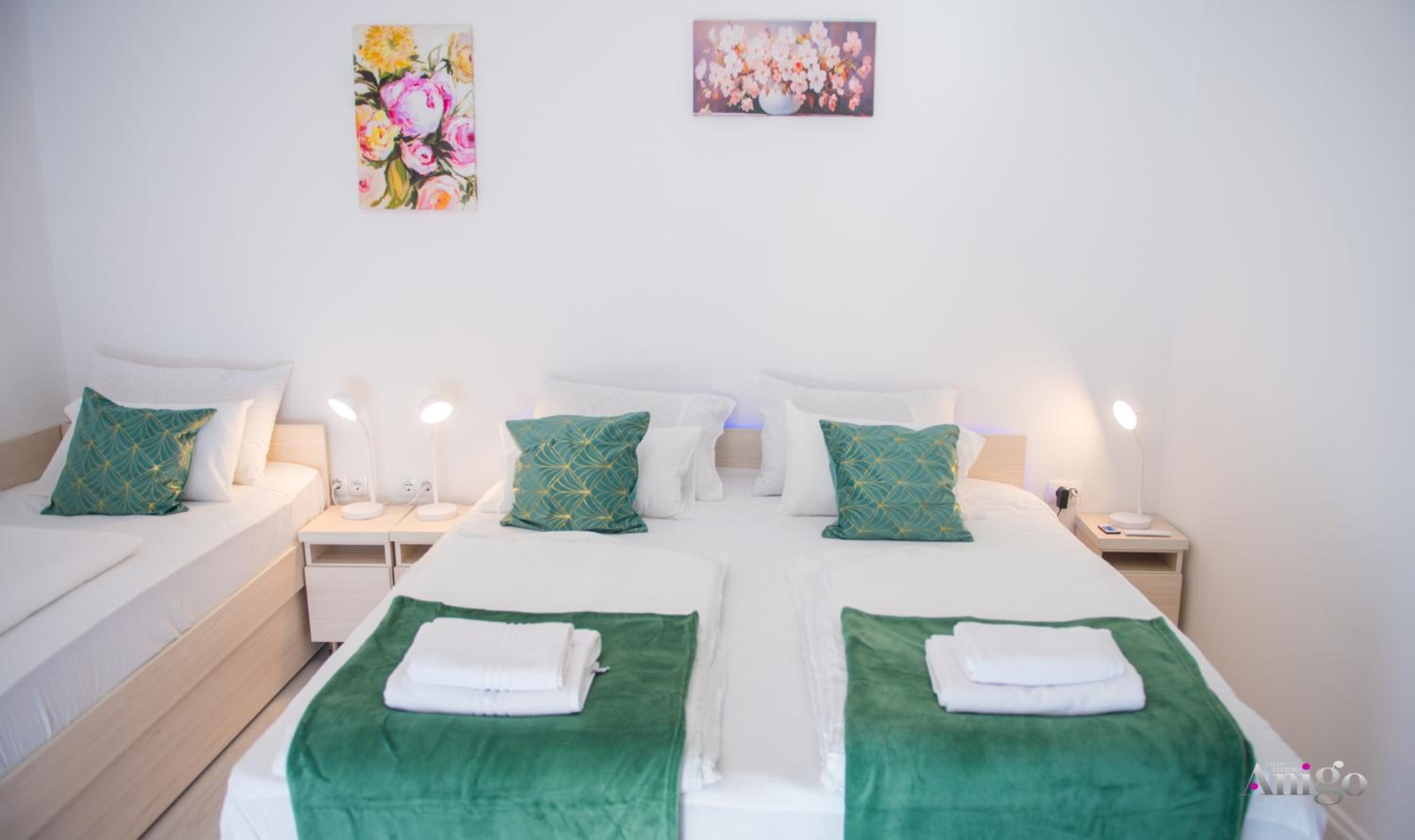 Apartments Charm Nest