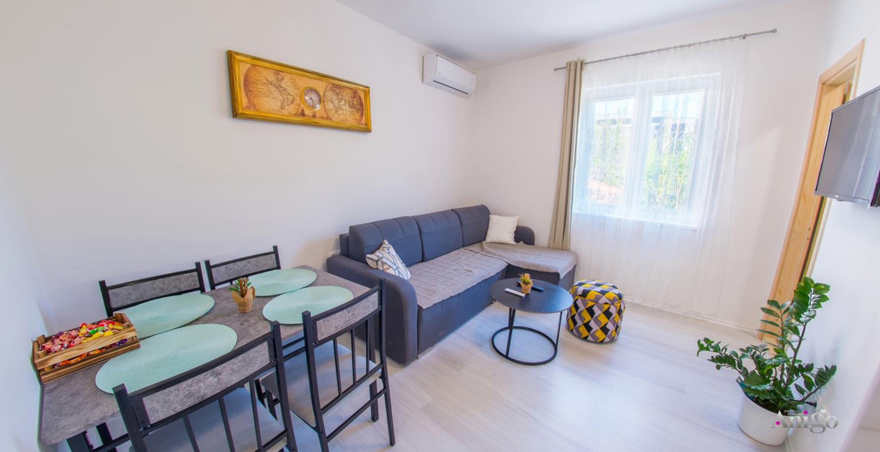 Apartments Charm Nest