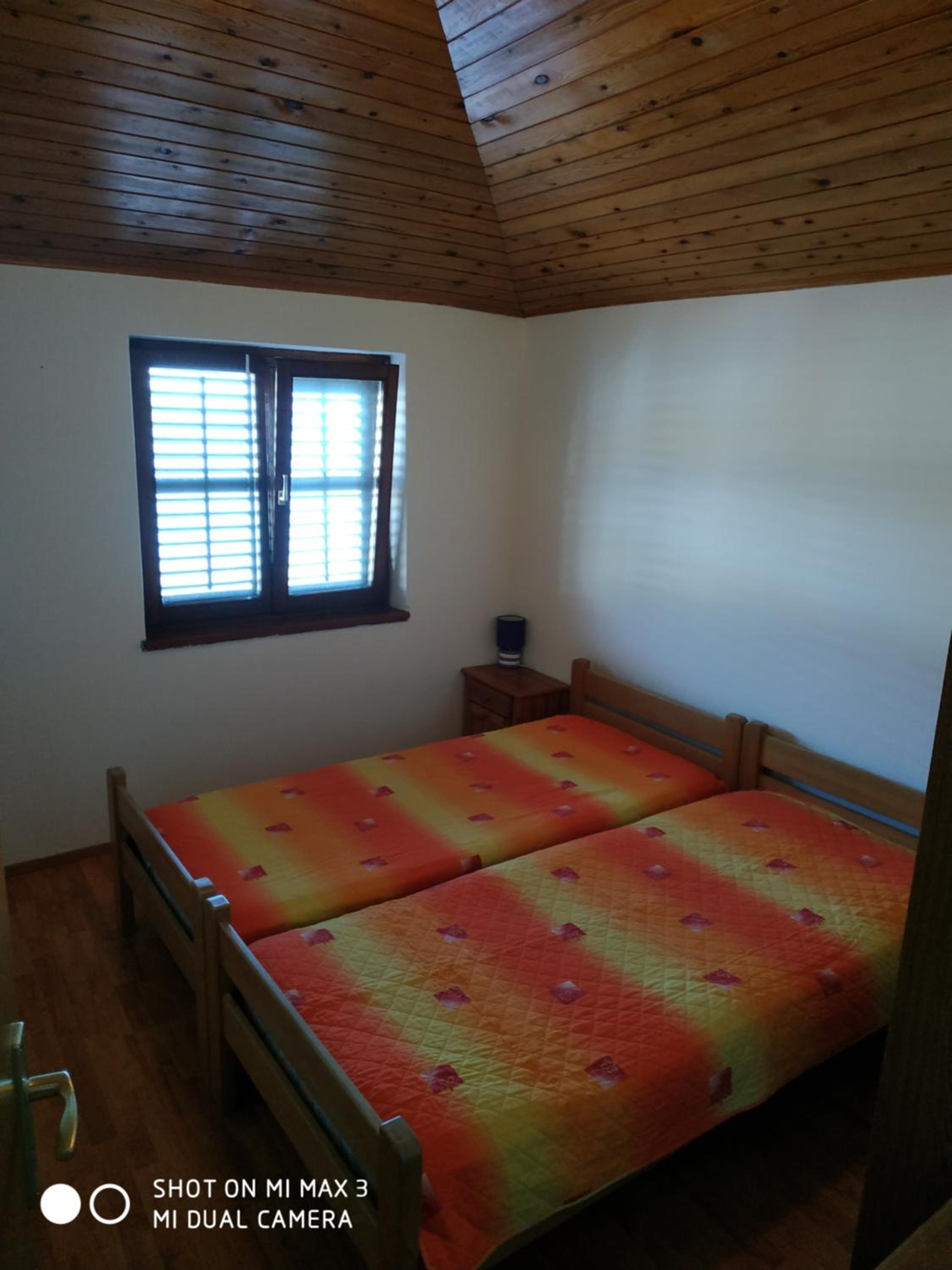 Apartment Zaglav 2 - first sea row view 5