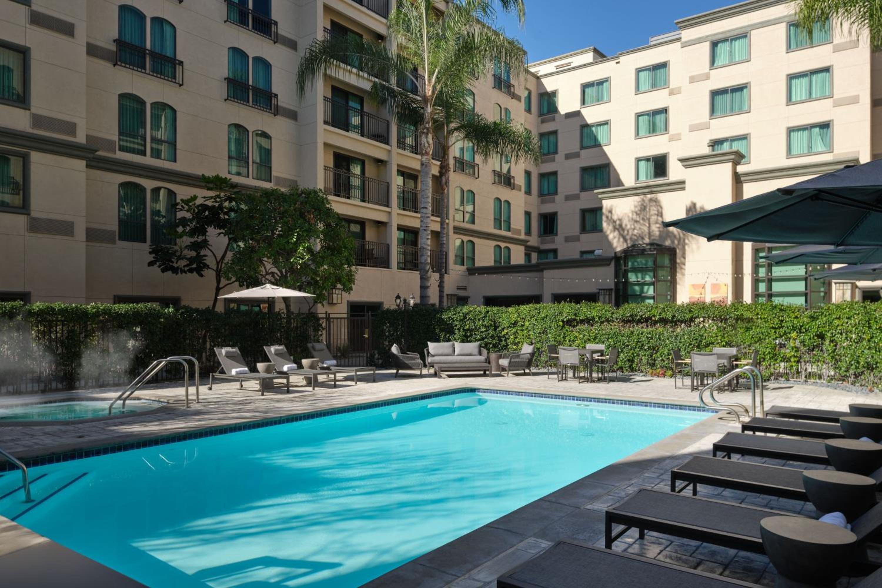 Courtyard by Marriott Los Angeles Pasadena Old Town - Property Image 31