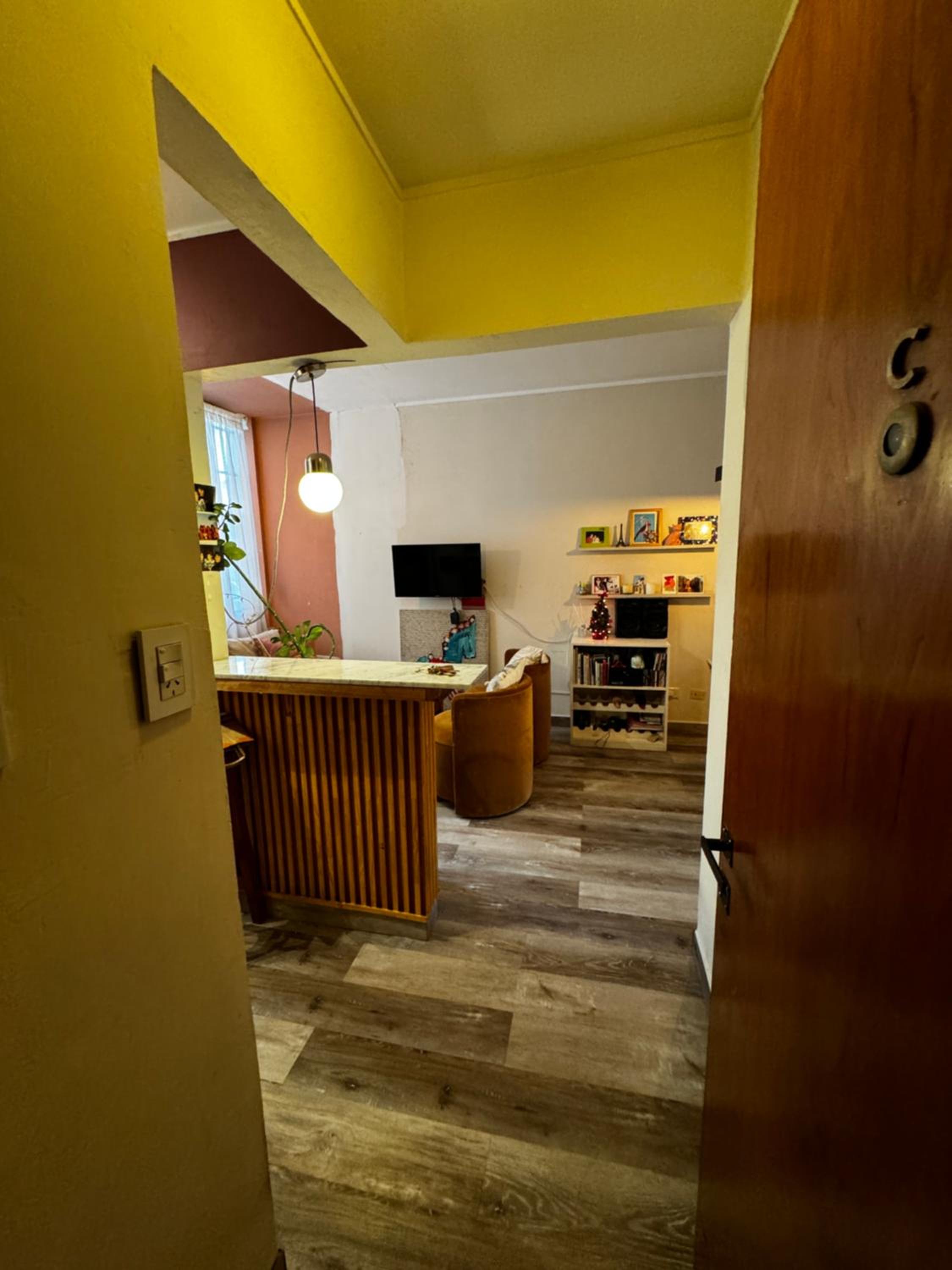 Cálido y céntrico departamento!