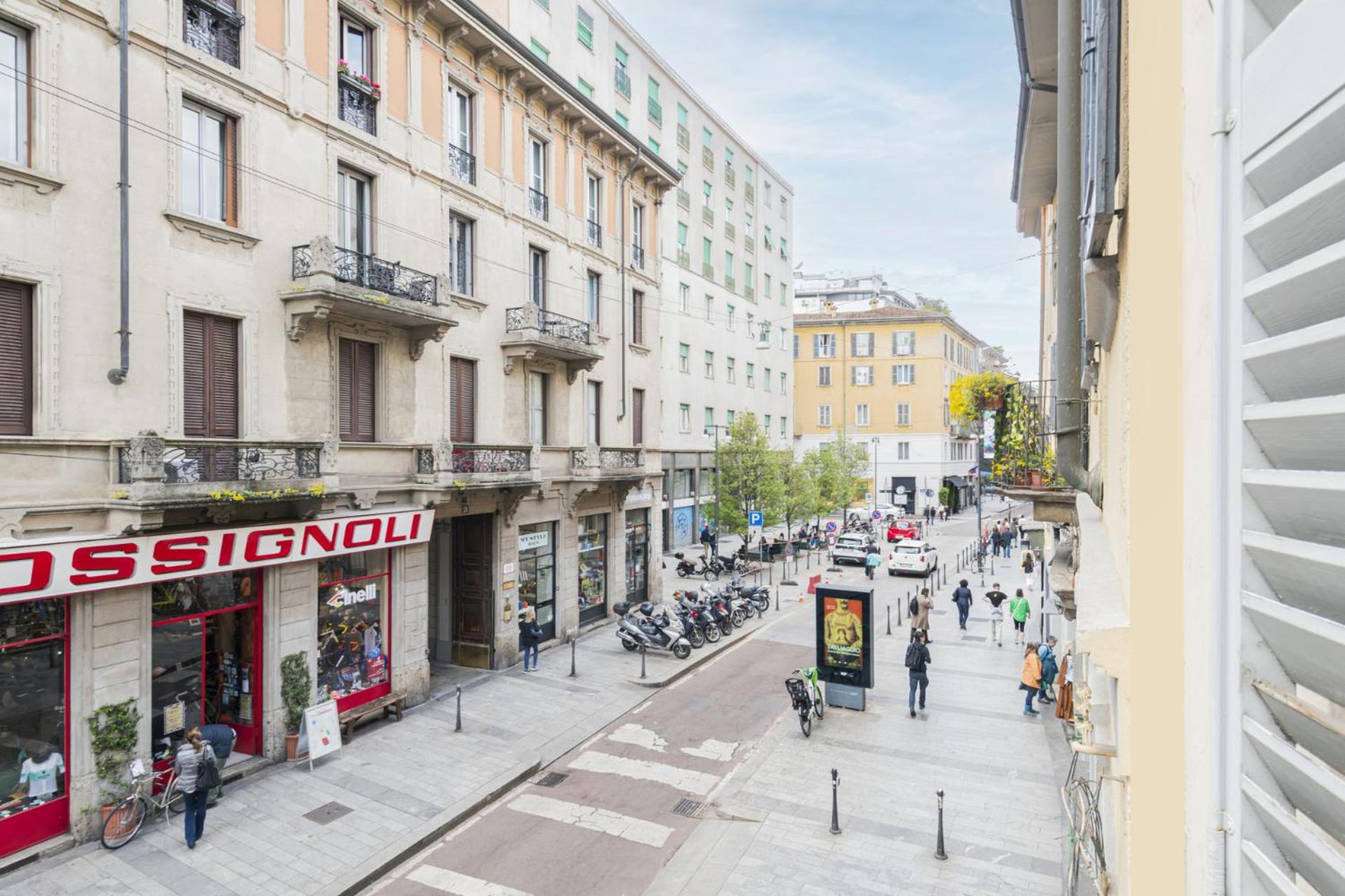 Easylife - Milano - Corso Garibaldi 44 - Brera