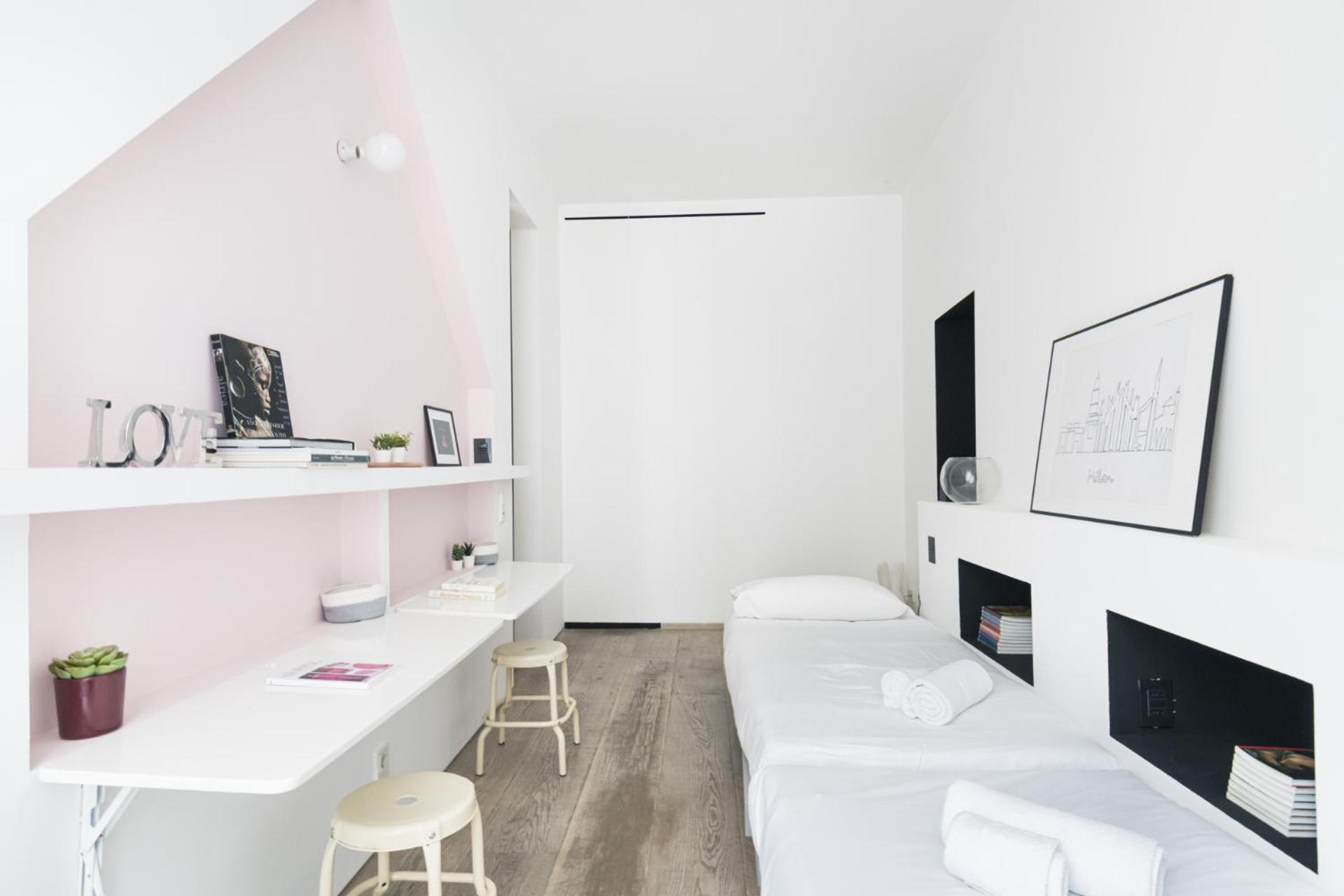 Easylife - Milano - Corso Garibaldi 44 - Brera