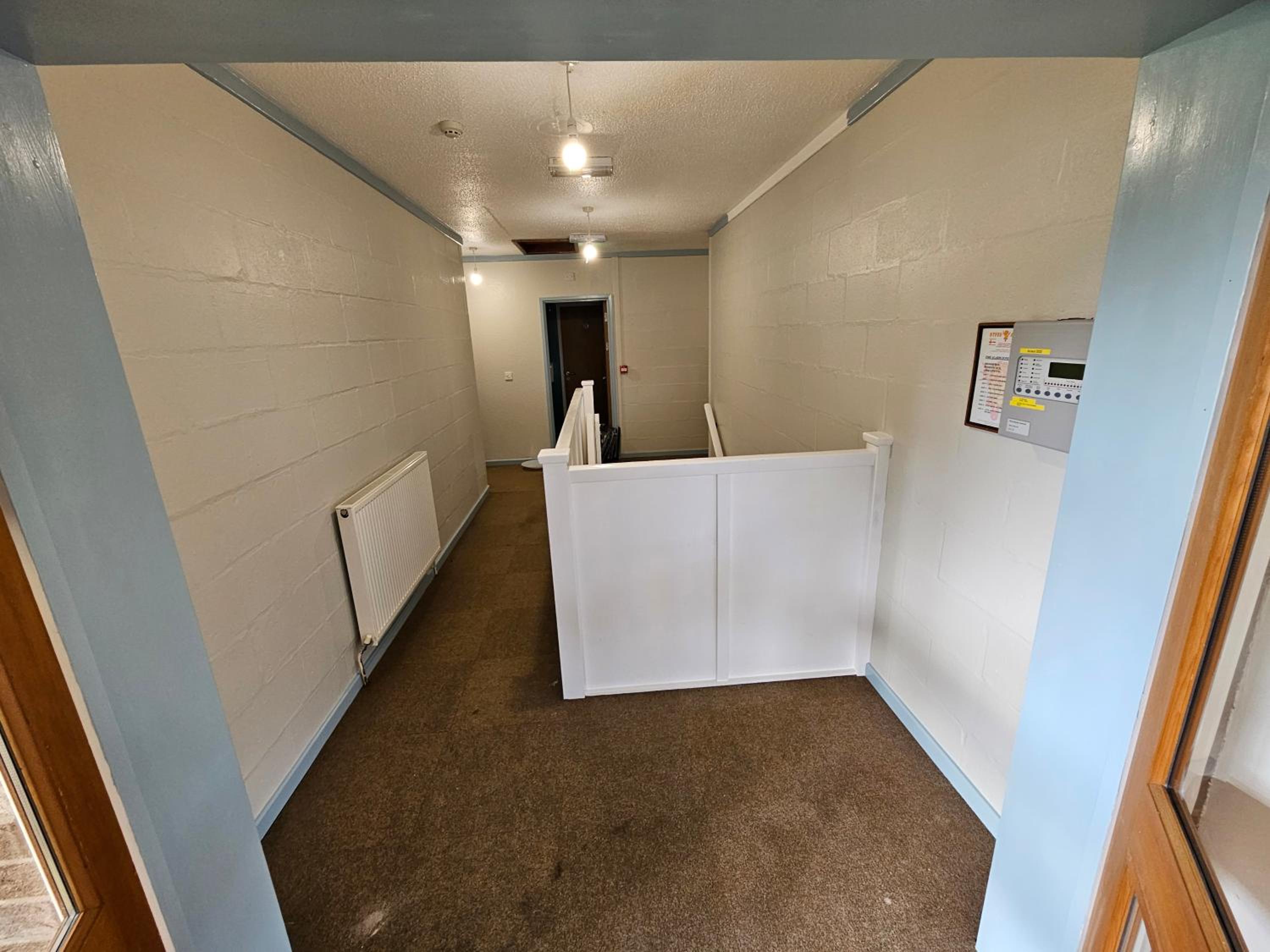 Rural Group Lodging 19 rooms 83 beds Games room view 4