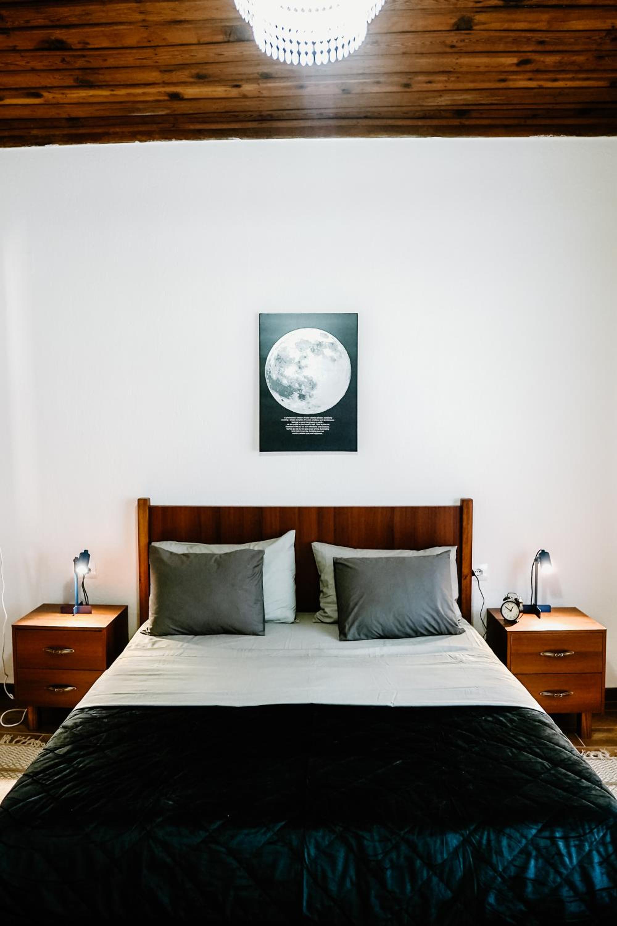 City Grove: Blooms and Beds