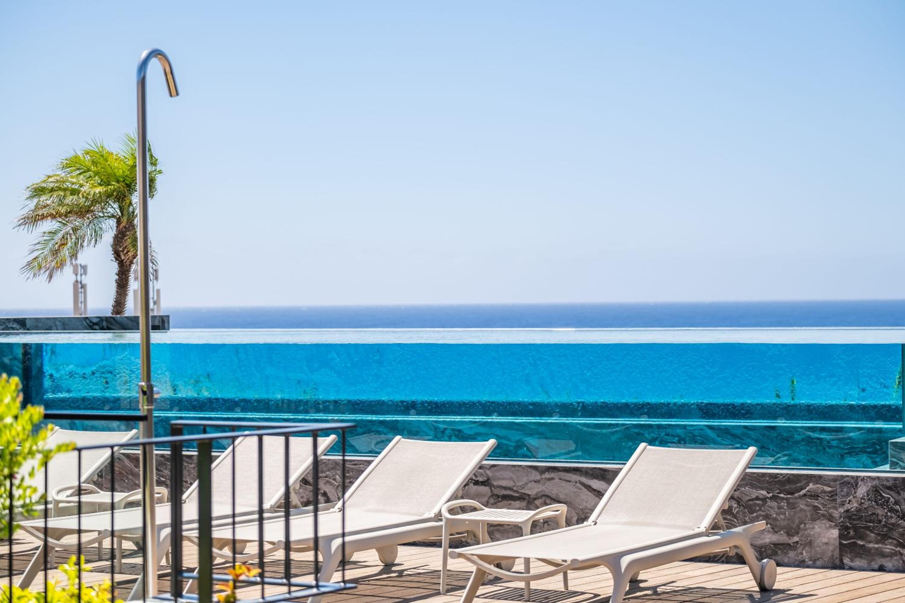 Exclusive Terrace and Grill at Savoy Insular