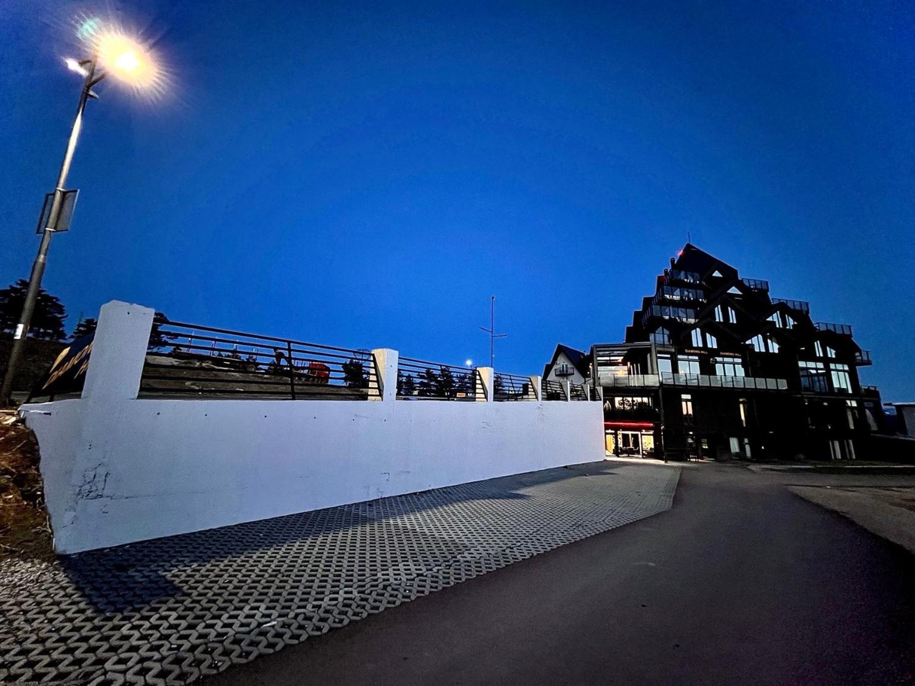 Diamond Hostel
